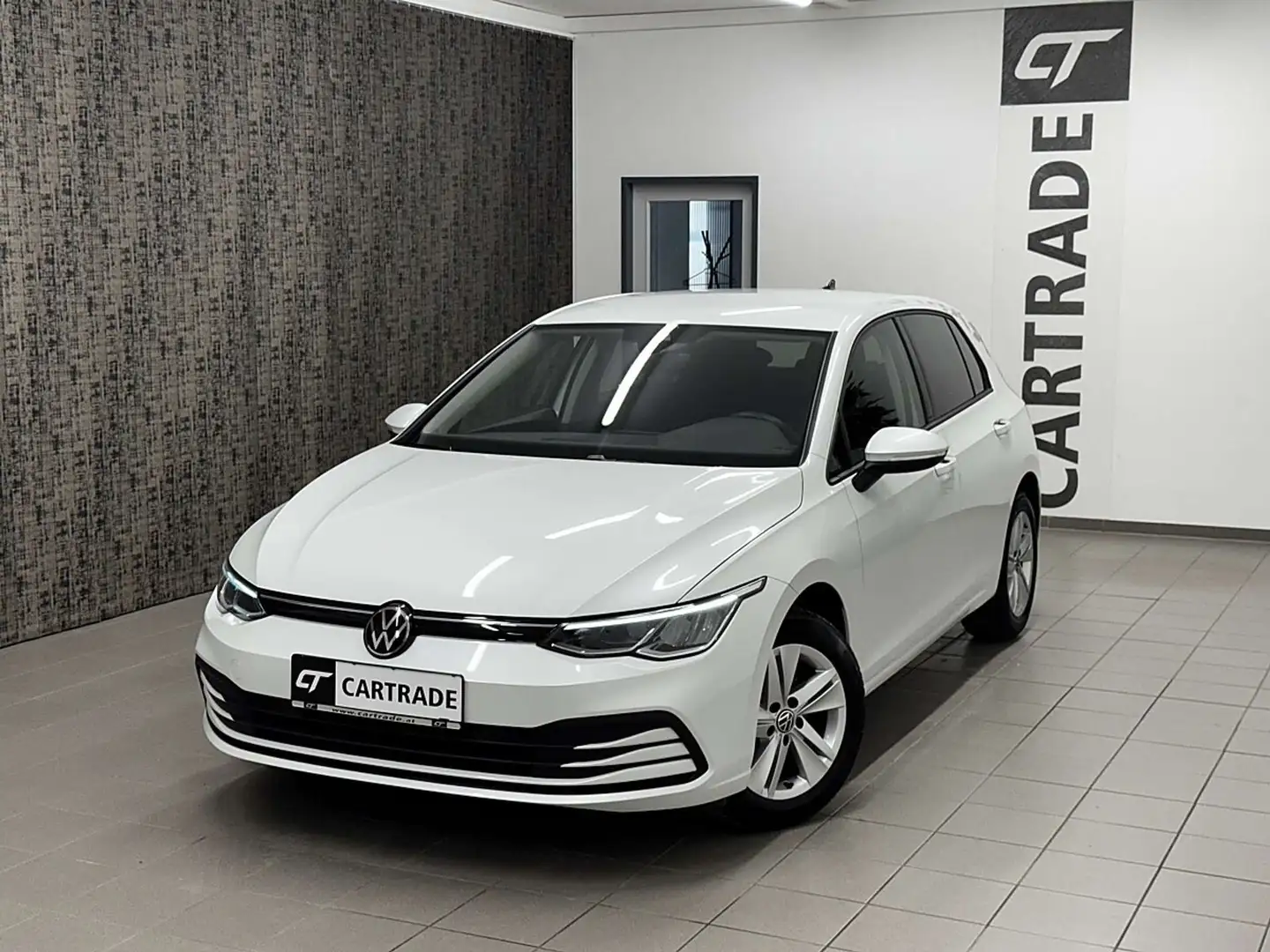 Volkswagen Golf 2,0 TDI Life DSG / LED/ VIRTUAL/ ACC/ NAVI/ APP... Weiß - 2