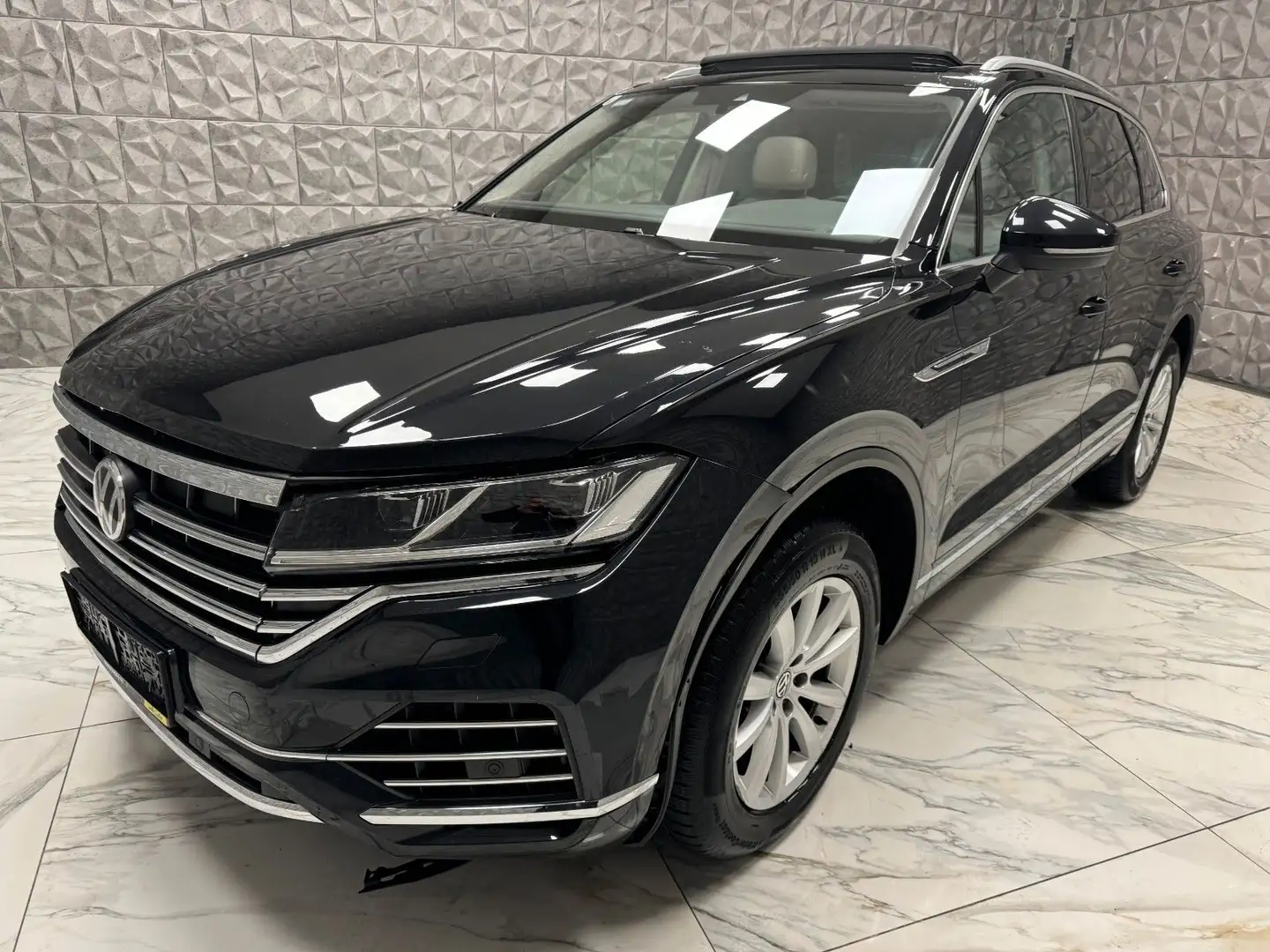 Volkswagen Touareg Elegance 4Motion ** VOLLLLL ** Schwarz - 1