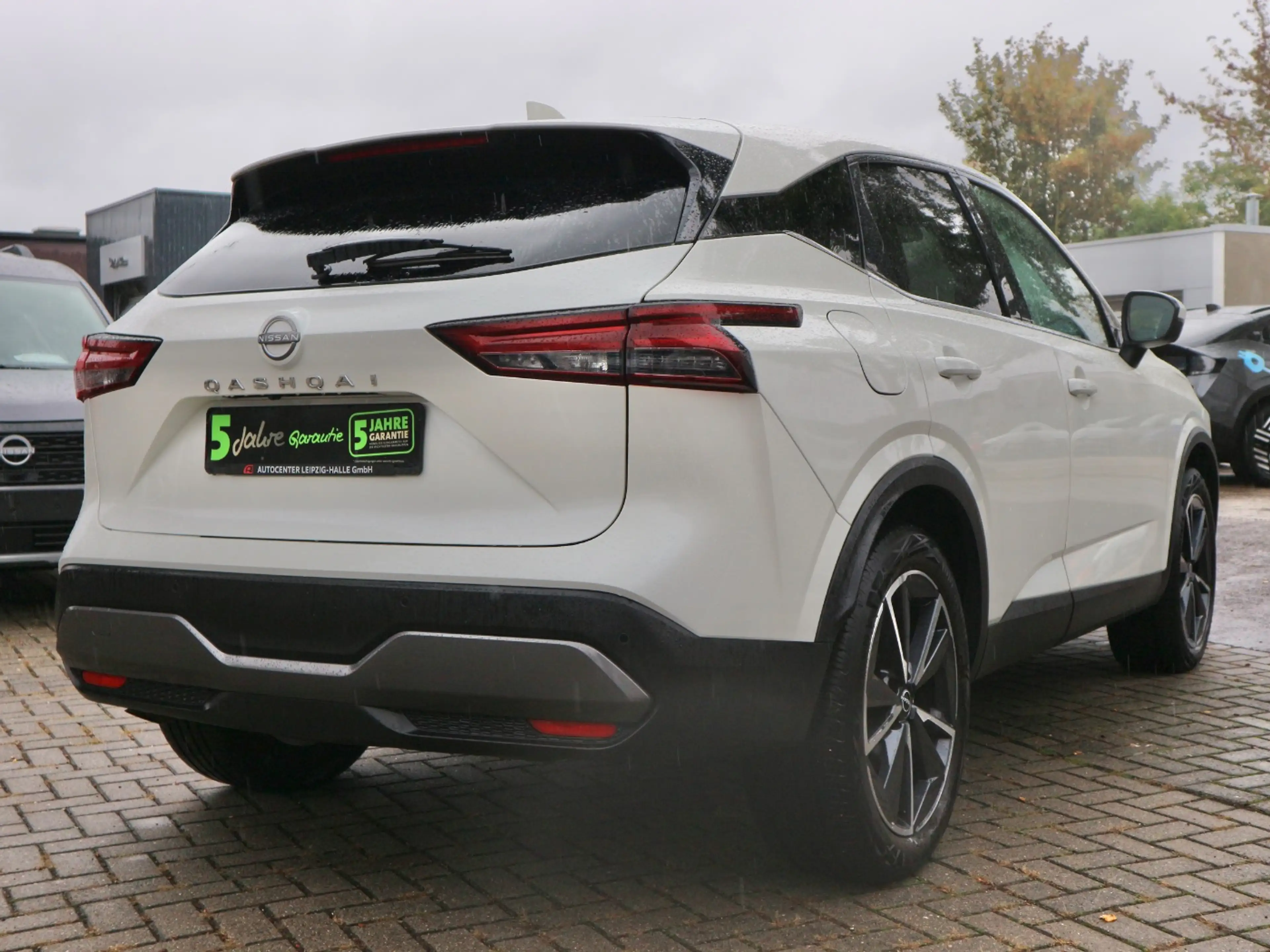 Nissan Qashqai 1.3 DIG-T MHEV Tekna 2xKlima+360+ACC — photo 7