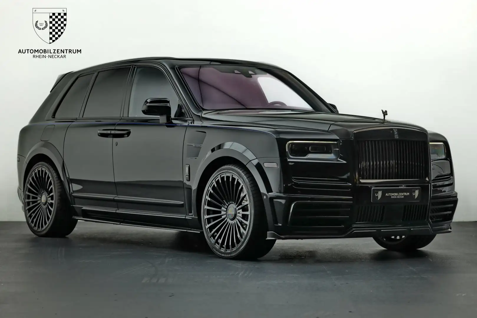 Rolls-Royce Cullinan Cullinan MANSORY Widebody Carbon/Starliner/24" Fekete - 1