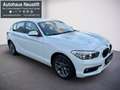 BMW 118 118 i Advantage Weiß - thumbnail 2