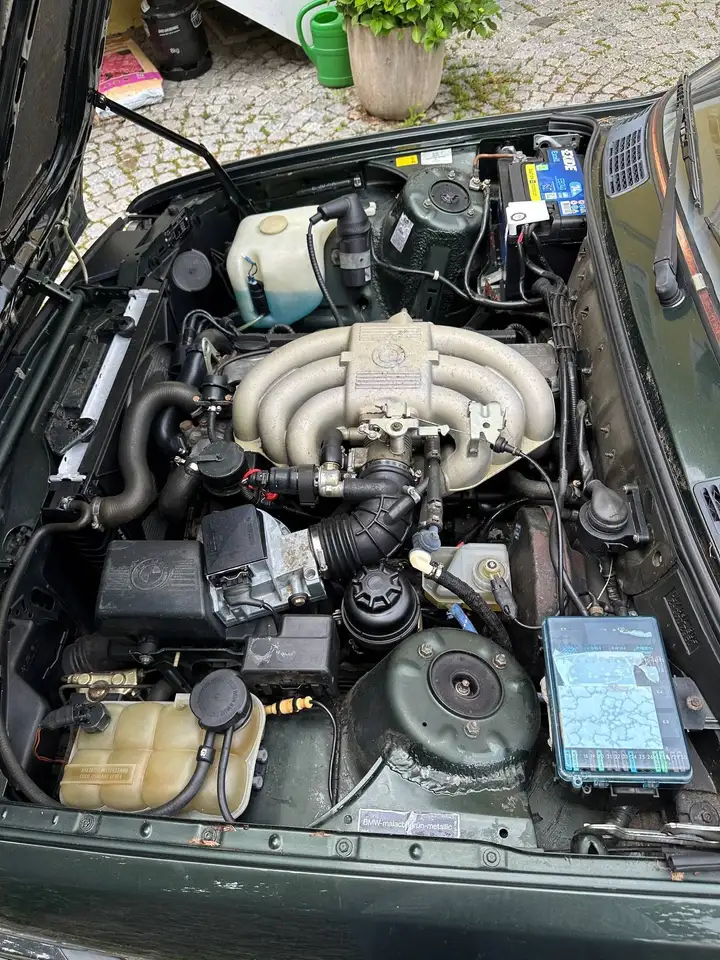 BMW 325i, foto 5