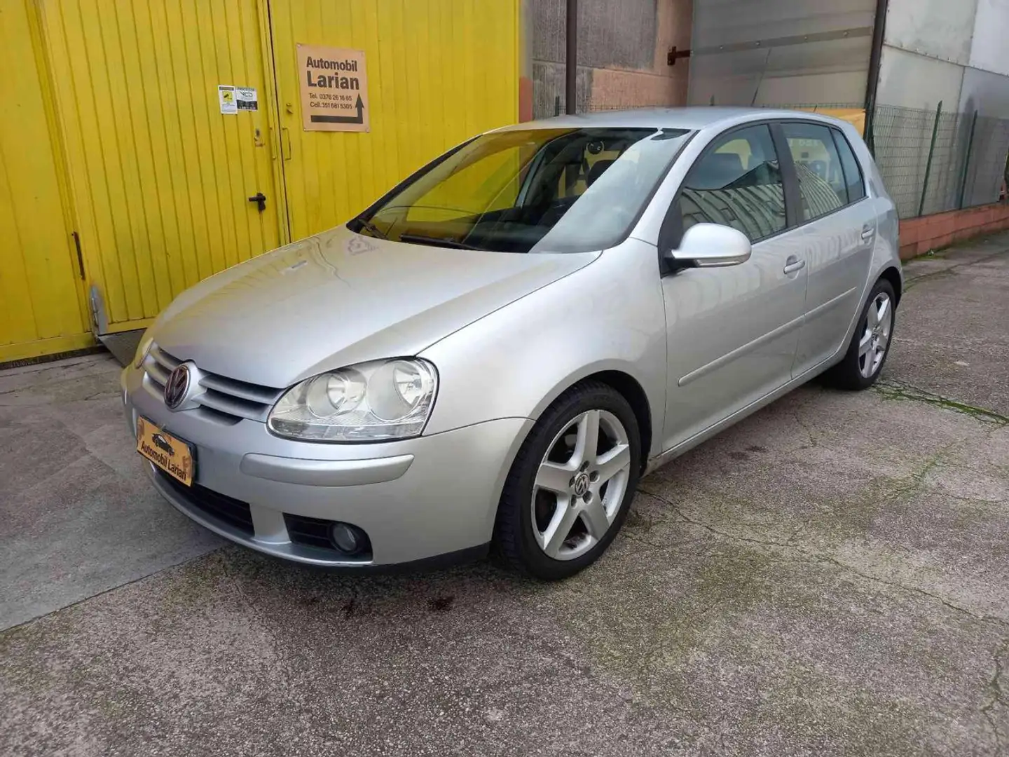 Volkswagen Golf 2.0 16V TDI 4mot. 5p. Sportline 4x4 Grigio - 1