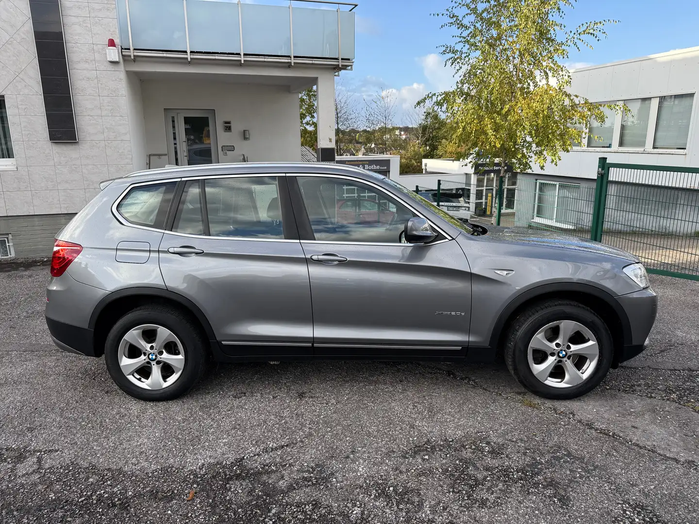 BMW X3 X3 Diesel xDrive20d Aut. Grau - 2