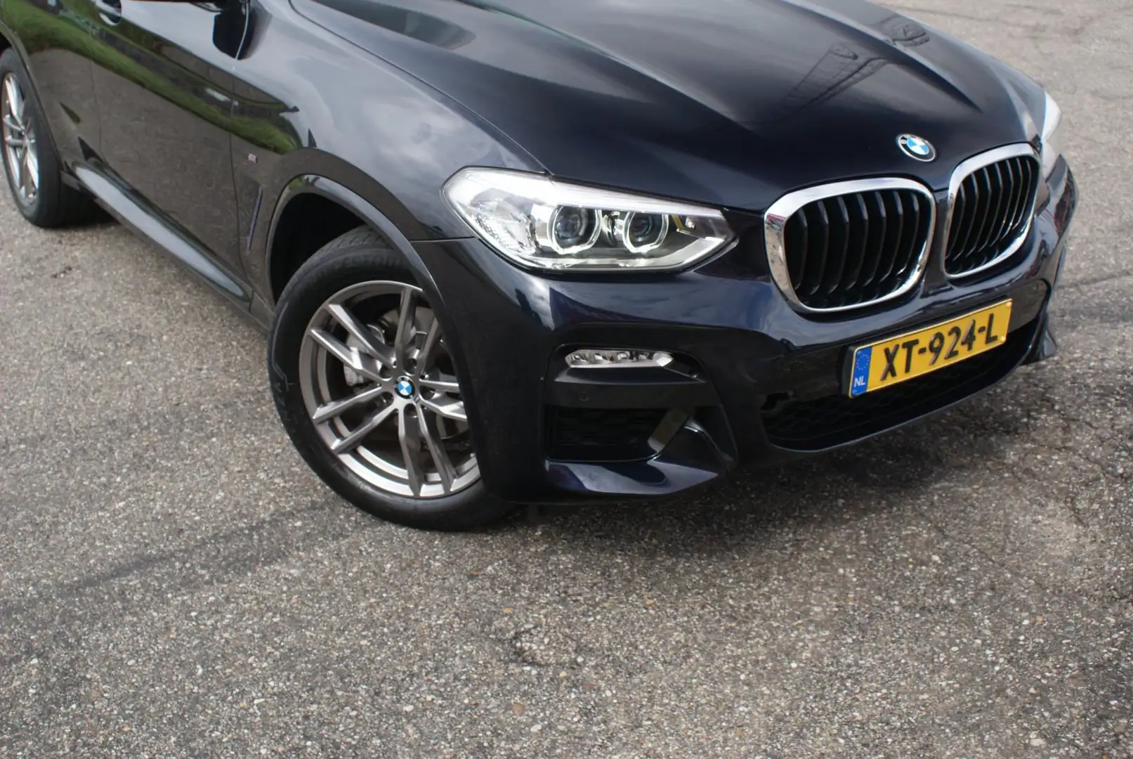 BMW X4 XDrive20i High Executive Edition | M Pakket | Trek Zwart - 2