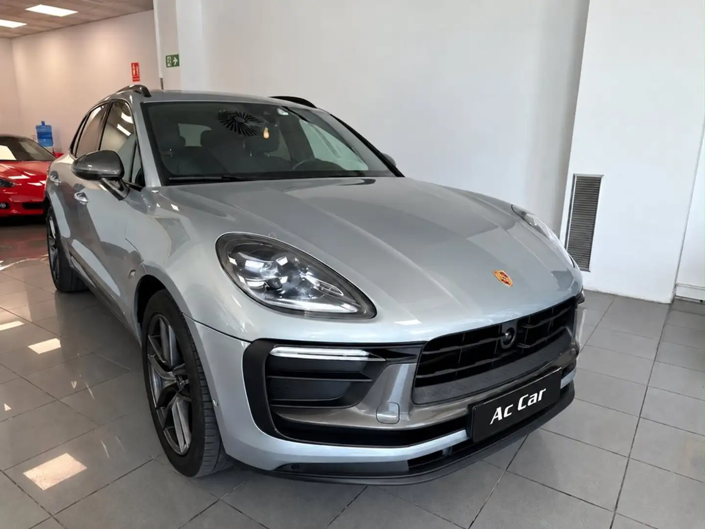 Porsche Macan 2.0 T - 1