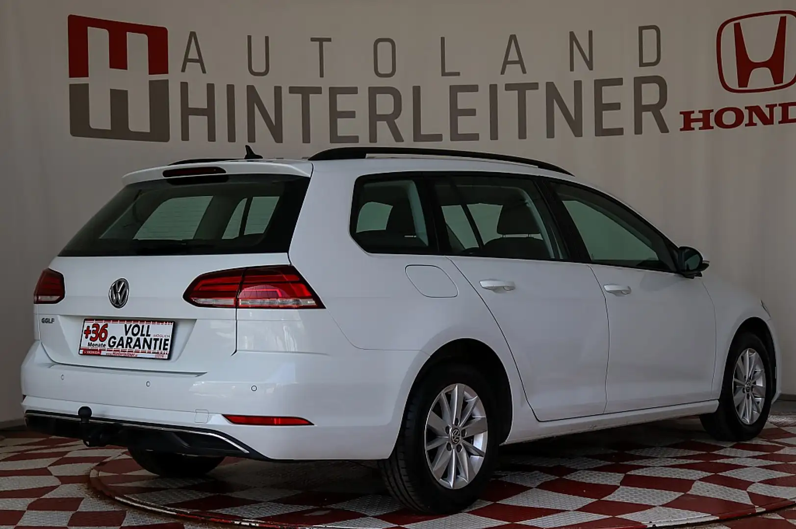 Volkswagen Golf Variant TDI AHV NAVI VIRTUAL PDC Blanc - 2