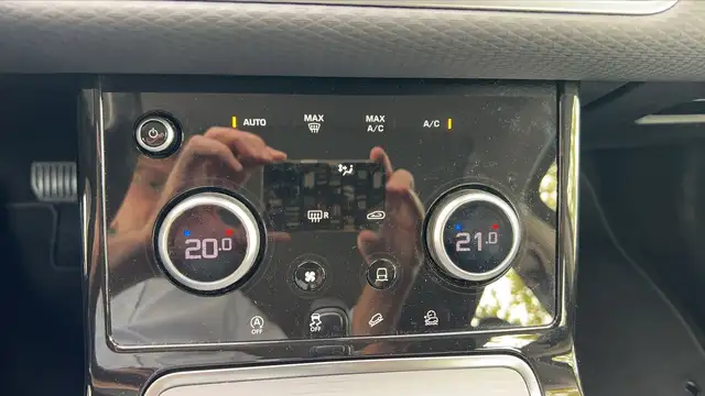 Land Rover Range Rover Evoque view 13