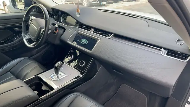 Land Rover Range Rover Evoque view 10