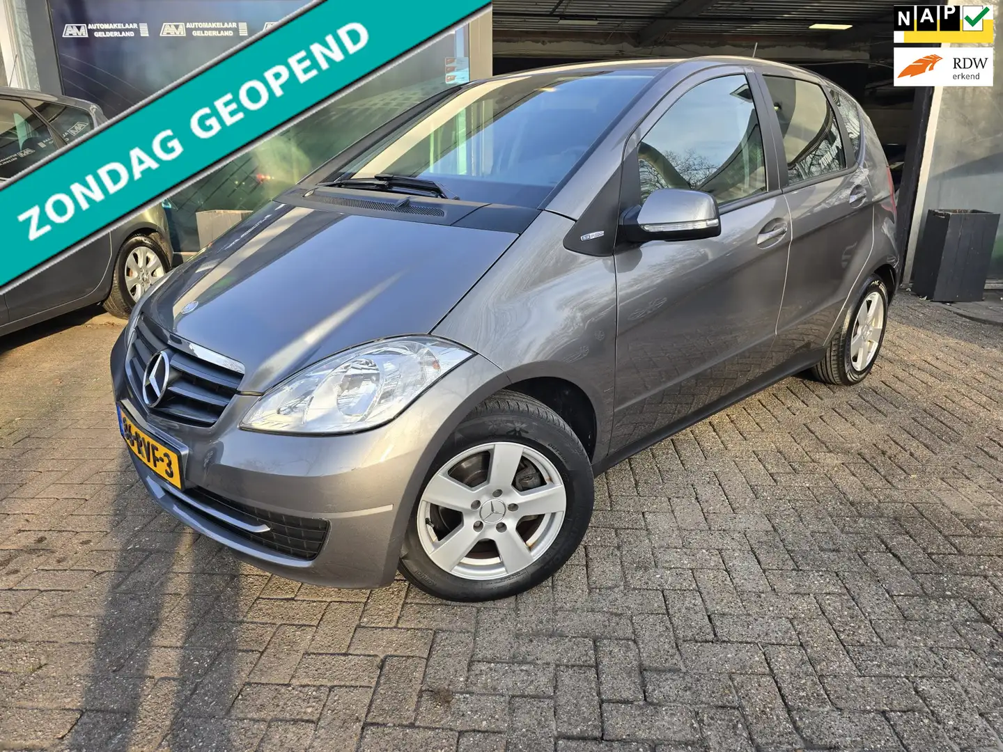 Mercedes-Benz A 160 Business Class | 2E EIGENAAR | 12MND GARANTIE | AI Grijs - 1
