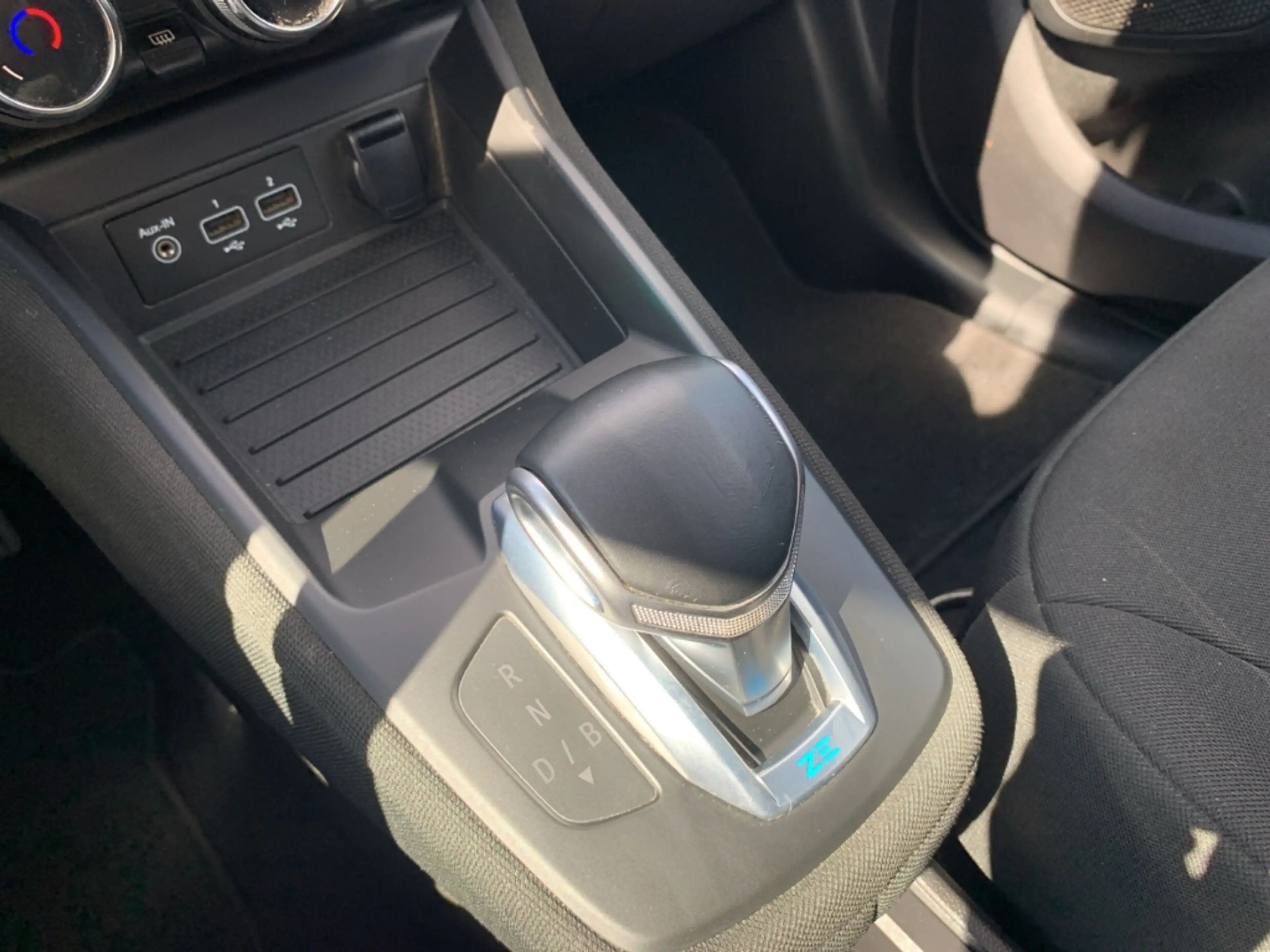 Renault ZOE LIFE R110 Life LED,WINTER,GJR — photo 19