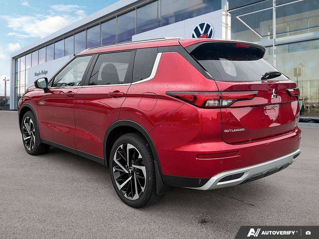 used 2025 Mitsubishi Outlander car, priced at $50,745