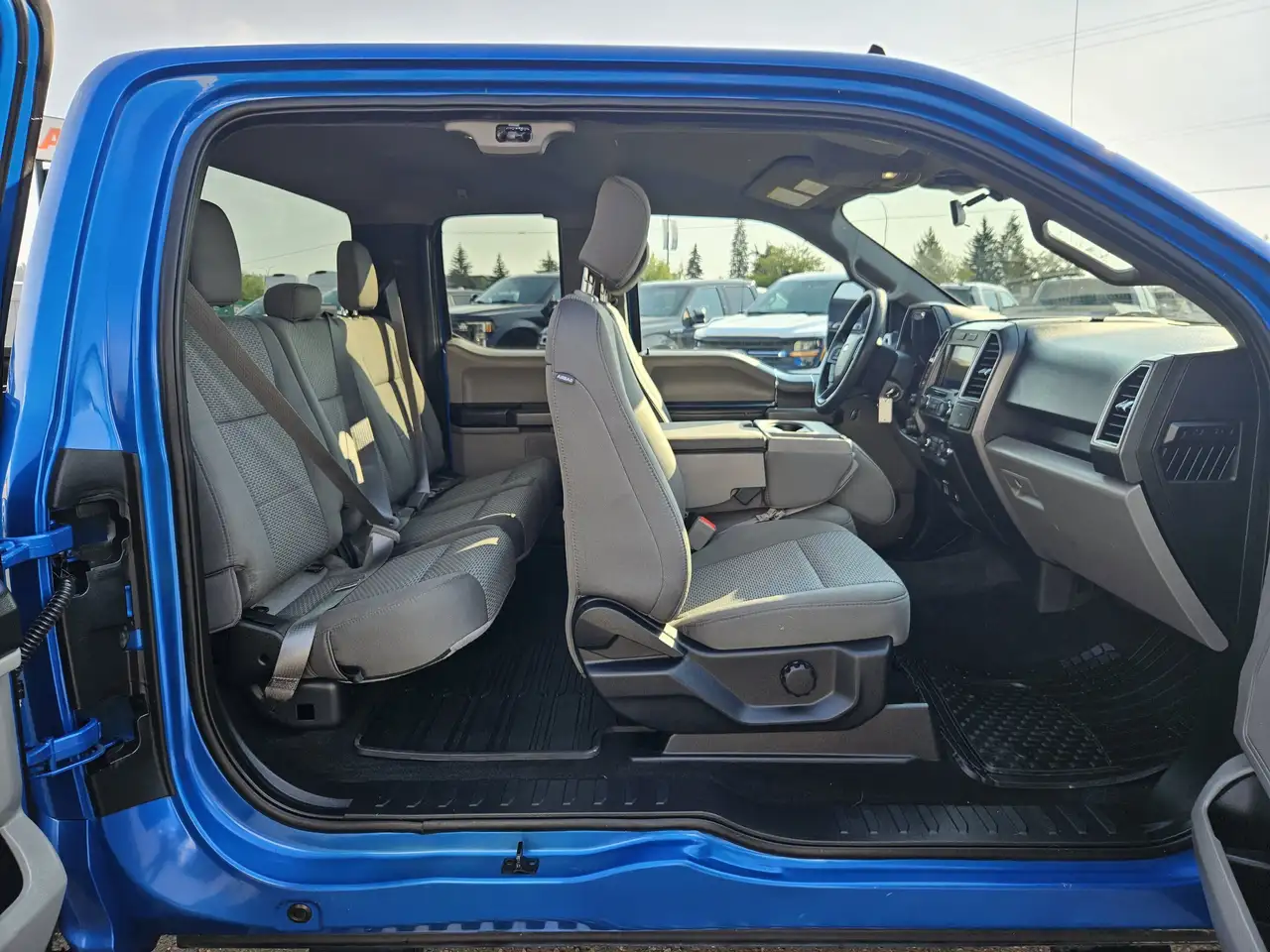Ford F 150 снимка Ford F 150