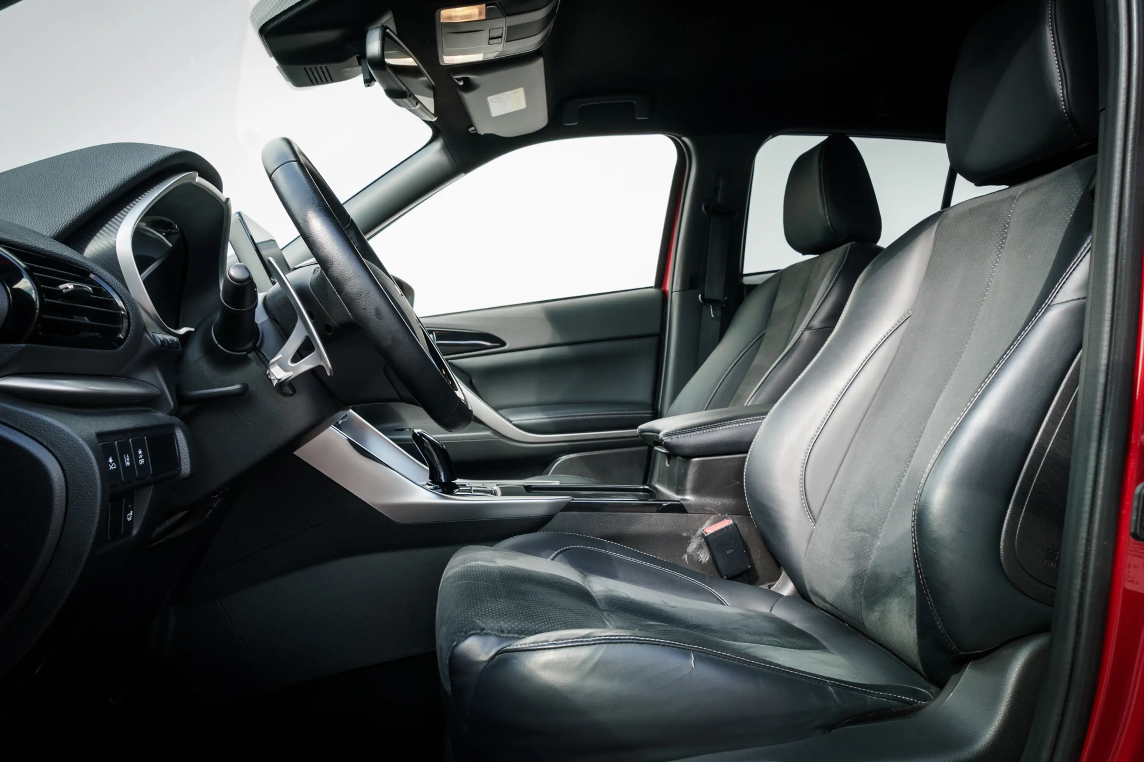 Mitsubishi Eclipse Cross 2.4 PHEV Intense+ | Trekhaak | 18 inch LMV | Keyle — photo 15