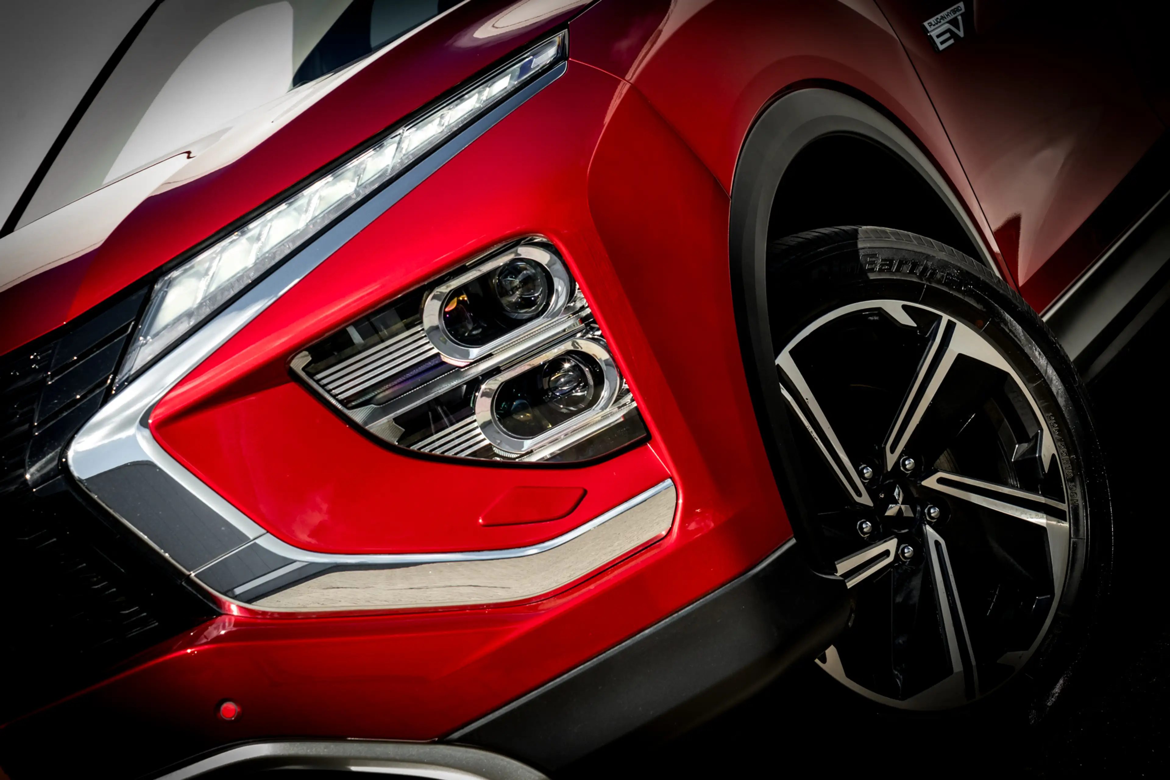 Mitsubishi Eclipse Cross 2.4 PHEV Intense+ | Trekhaak | 18 inch LMV | Keyle — photo 8