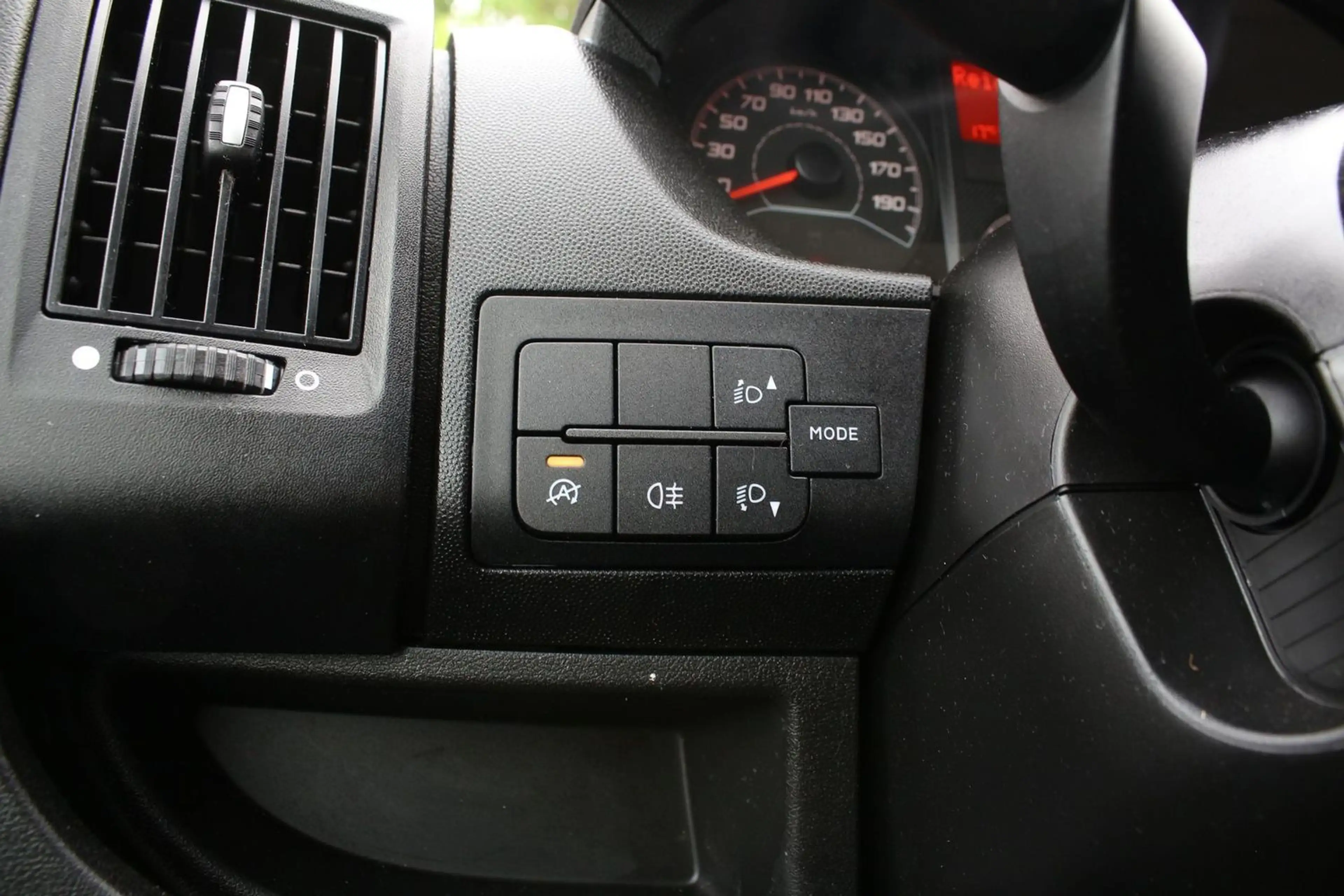 Peugeot Boxer L2H2 Pro Avantage Edition 130  Klima Telefon — photo 7