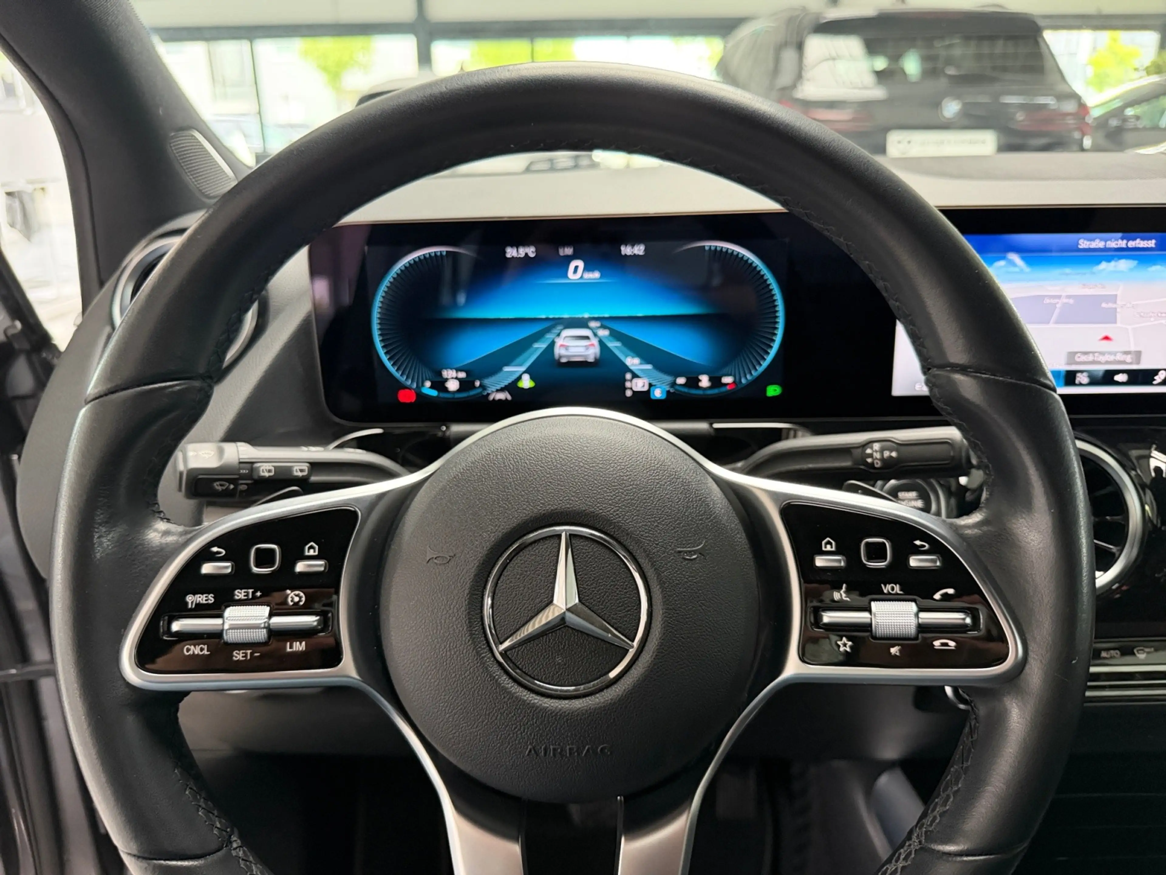 Mercedes-Benz B 200 PROGRESSIVE AUTOMAT+MBUX+MULTIBEAN+KAMERA+ — photo 14