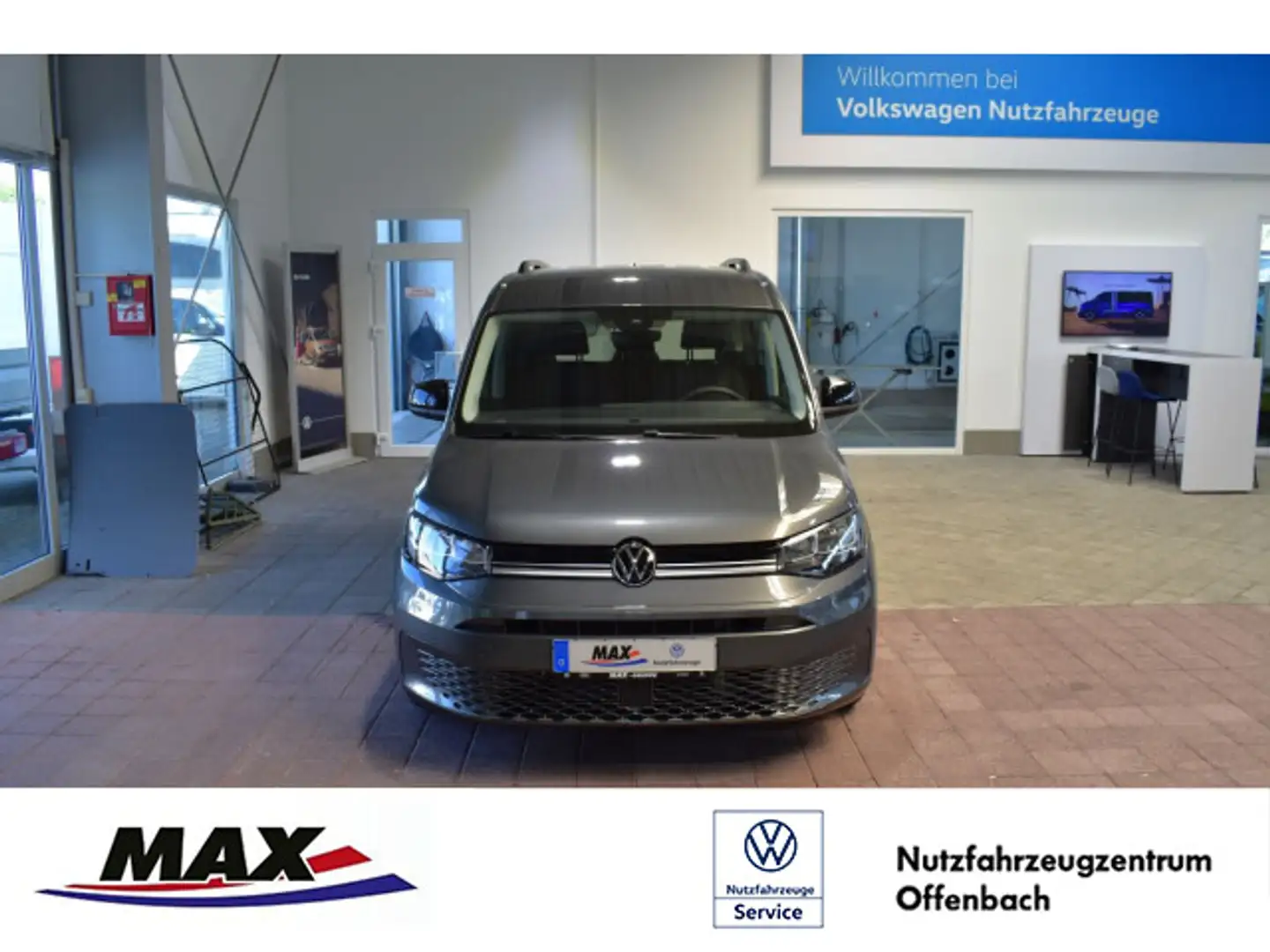 Volkswagen Caddy Life 1.5 eHybrid eUPE EUR 53.740.00 Grau - 1