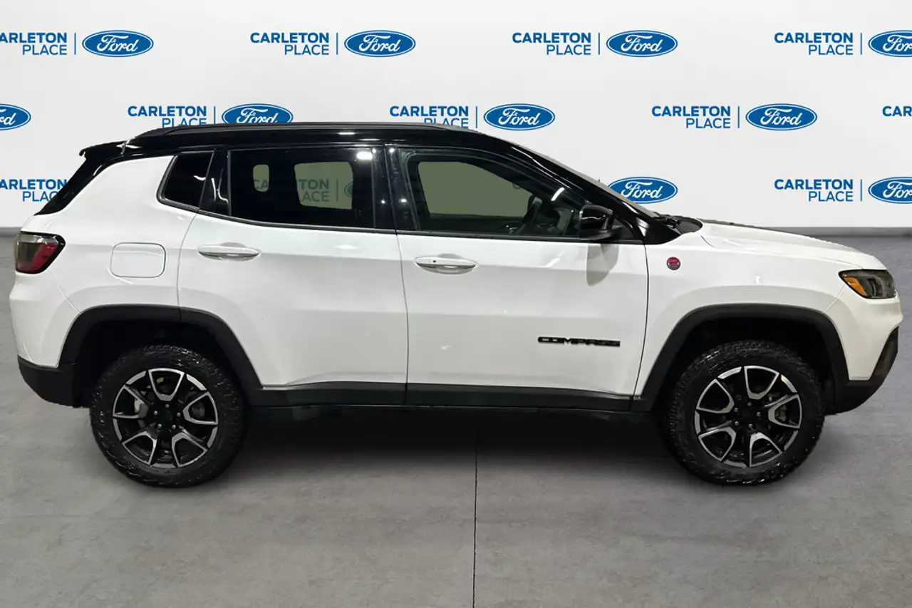 Jeep Compass снимка Jeep Compass