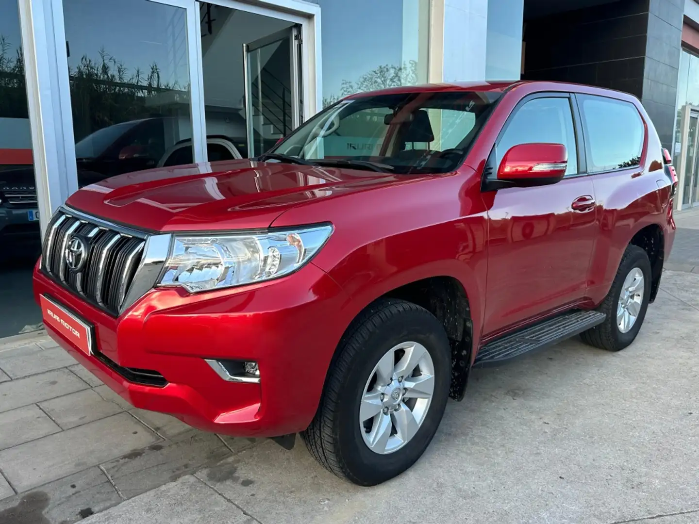Toyota Land Cruiser D-4D VX Aut. Rot - 2