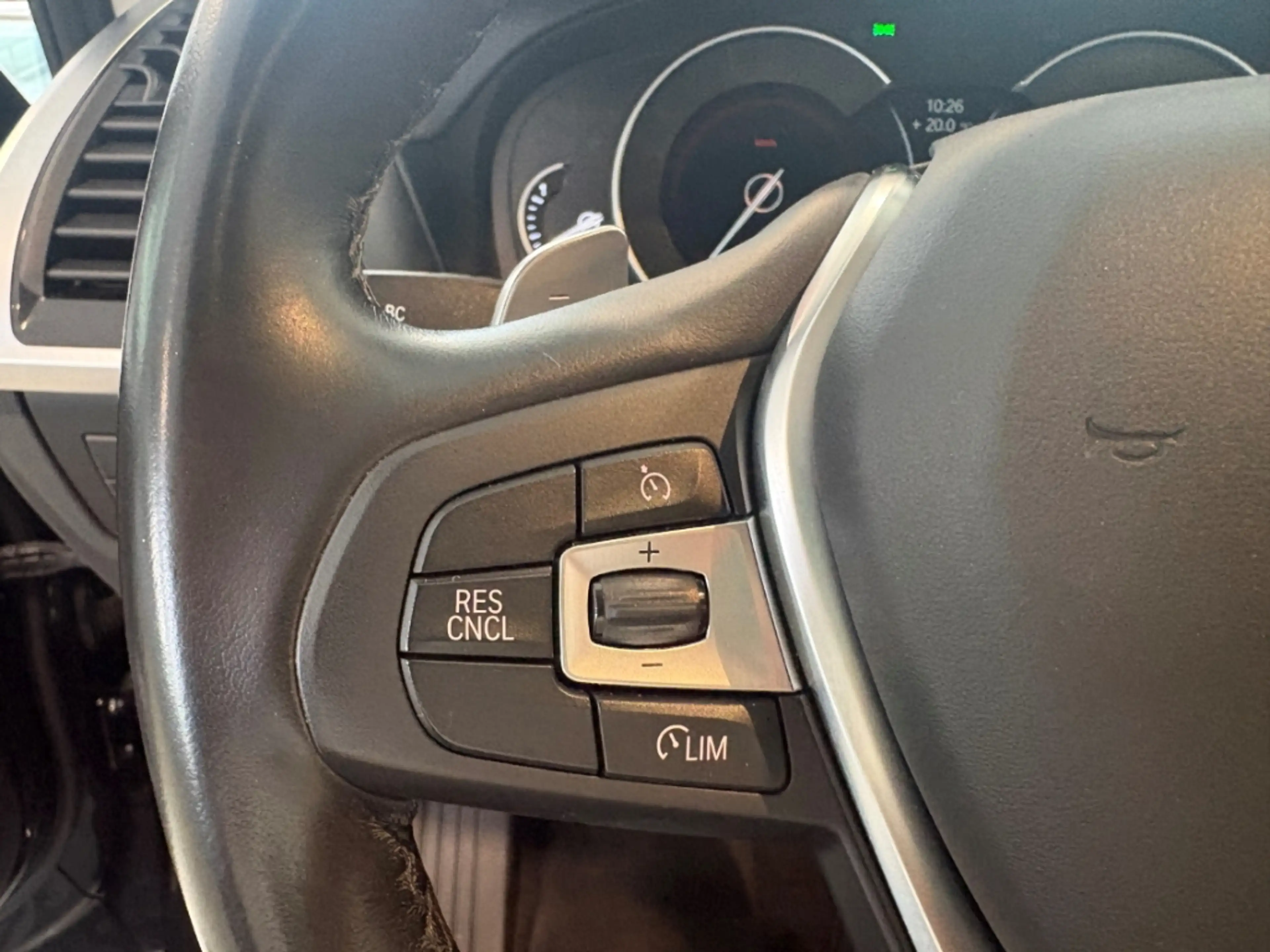 BMW X4 xDrive 20i AD El. Panodach Panorama Navi Memory Si — photo 12