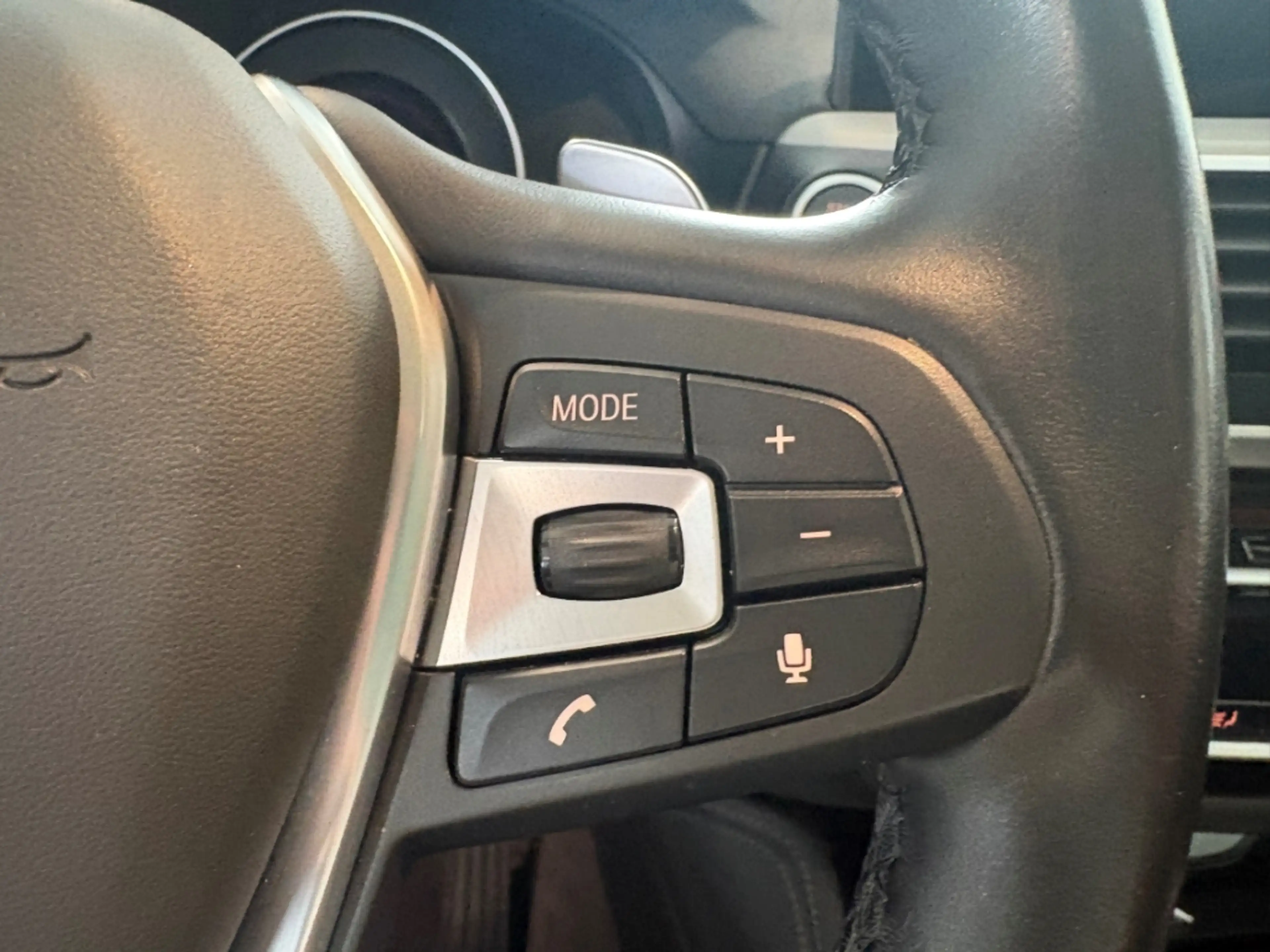 BMW X4 xDrive 20i AD El. Panodach Panorama Navi Memory Si — photo 13