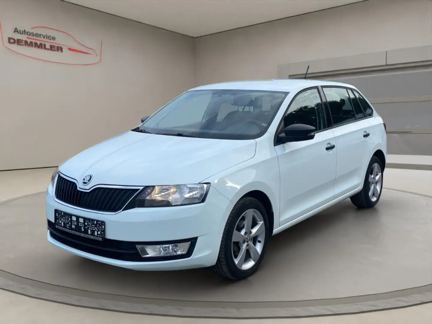 Skoda Rapid/Spaceback Spaceback Cool Edition 1.2 TSIKlima,PDC bijela - 1