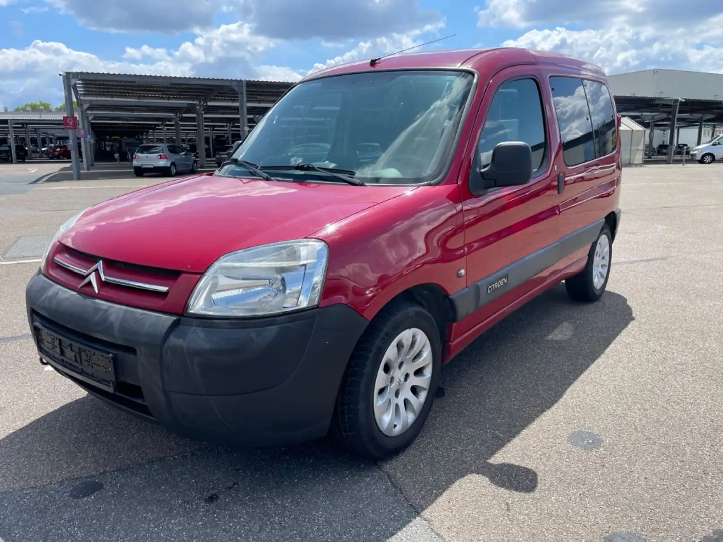 Citroen Berlingo HDi 75 First Kombi Rot - 1