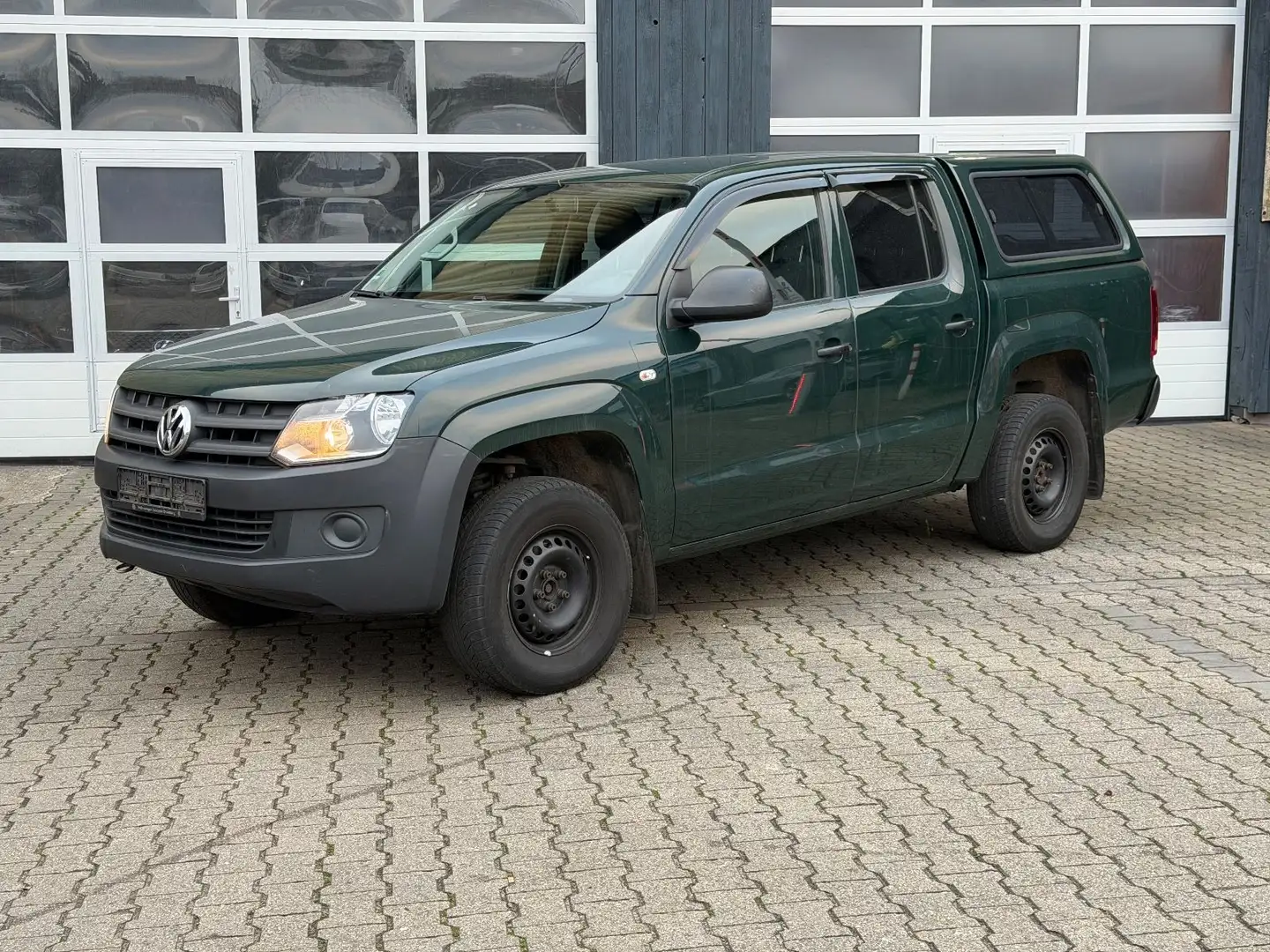 Volkswagen Amarok Basis DoubleCab/Klima/SHZ/AHK/PDC Grün - 1