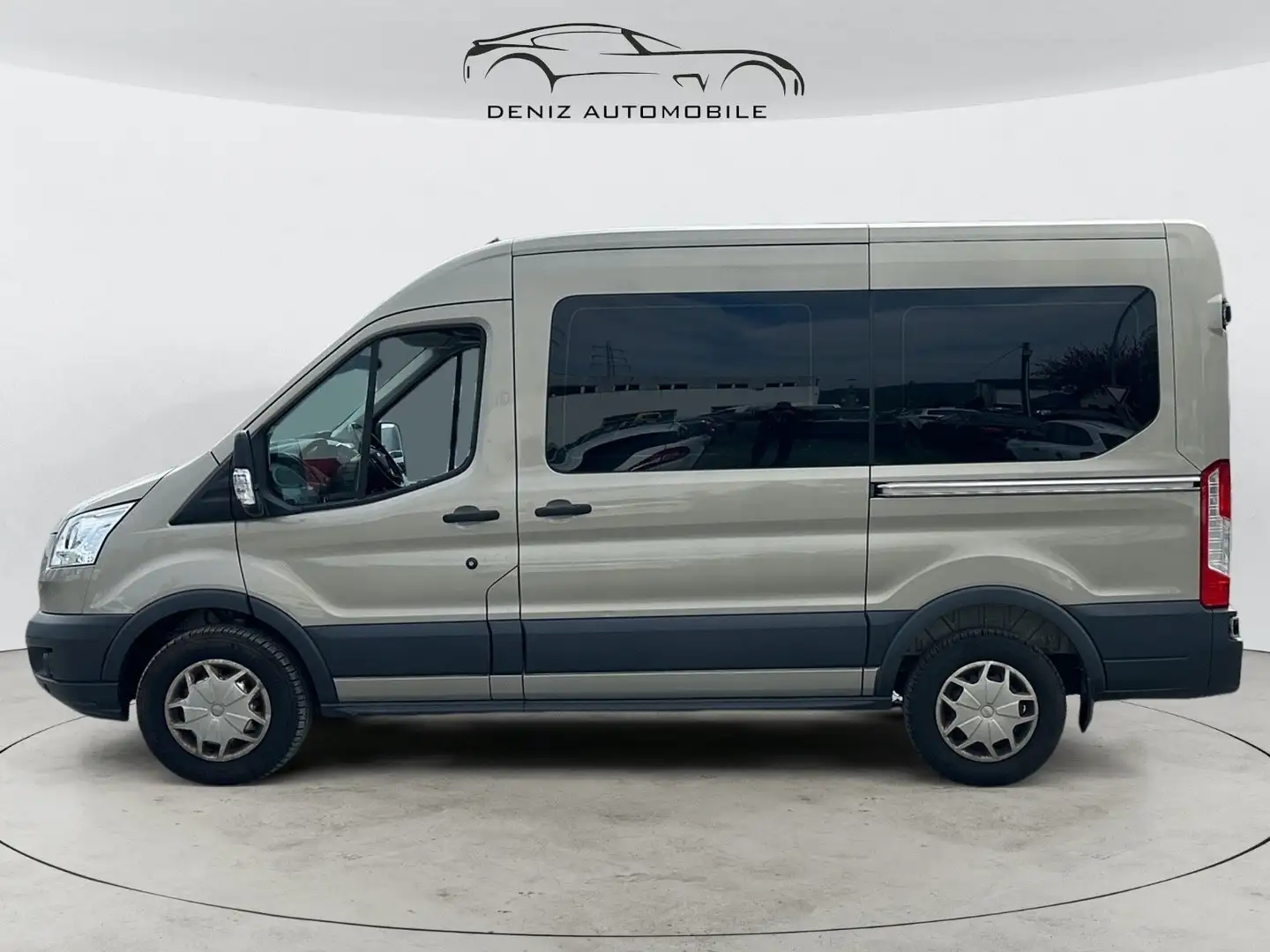 Ford Transit 350 L2 *MOTOR NEU*AUTOMATIK*9-SITZER* Grau - 2