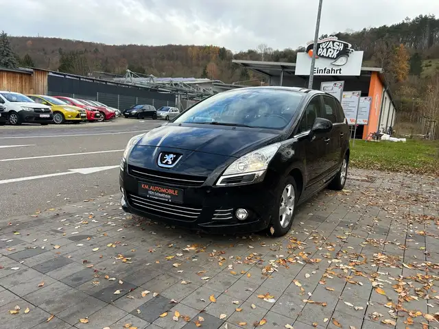 Peugeot 5008 Active** 7-SITZE **