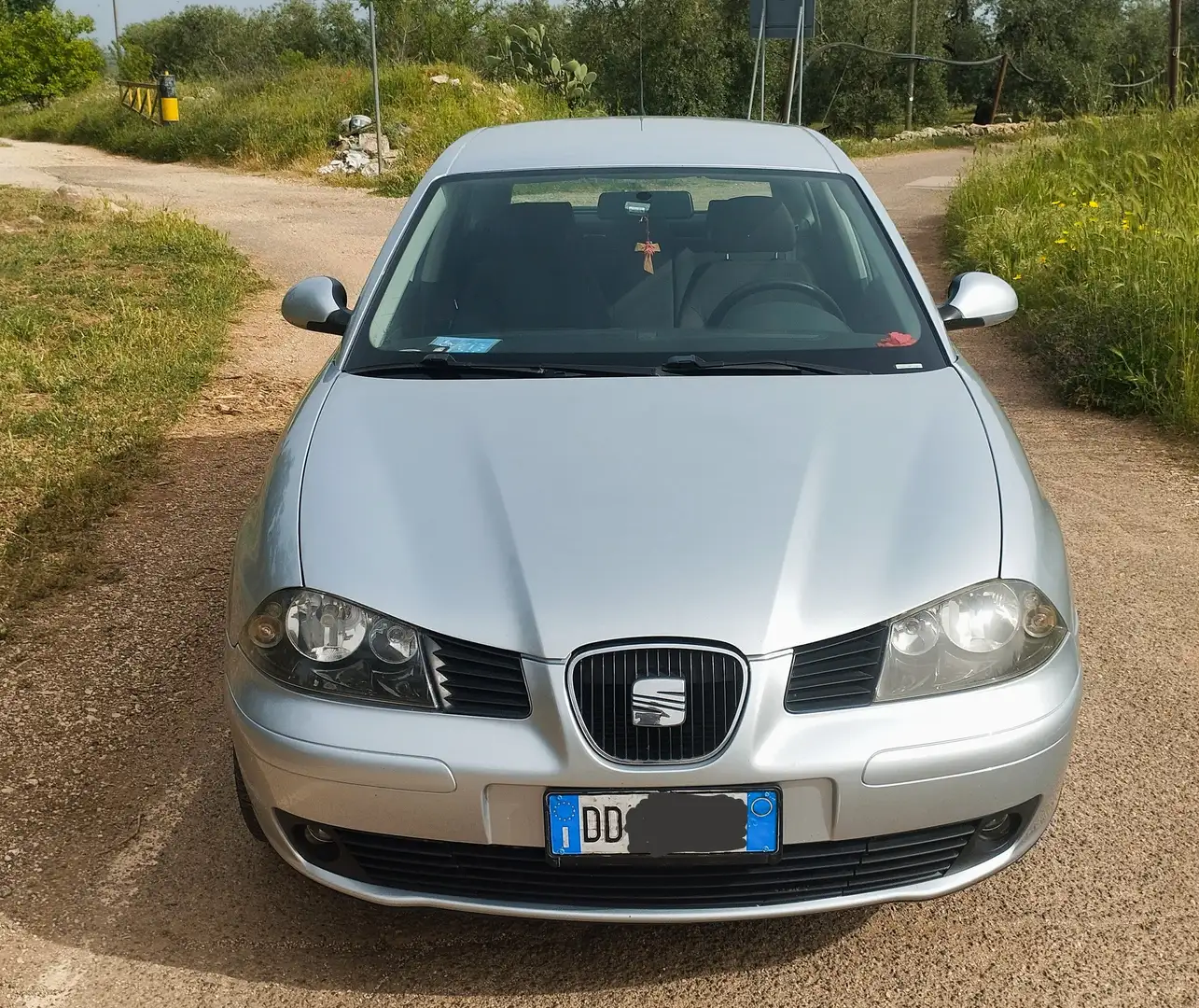 SEAT Ibiza Ibiza 5p 1.2 12v Stylance c/radio Dual Argento - 2