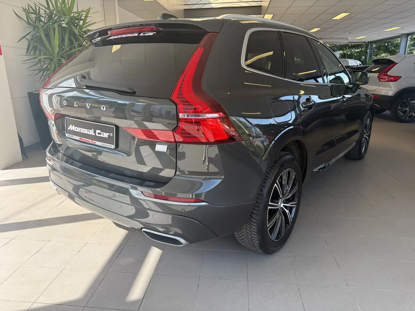Volvo XC60 XC60 2.0 T6 AWD PHEV*Full Options*27.272€ HTVA* Brown - 2