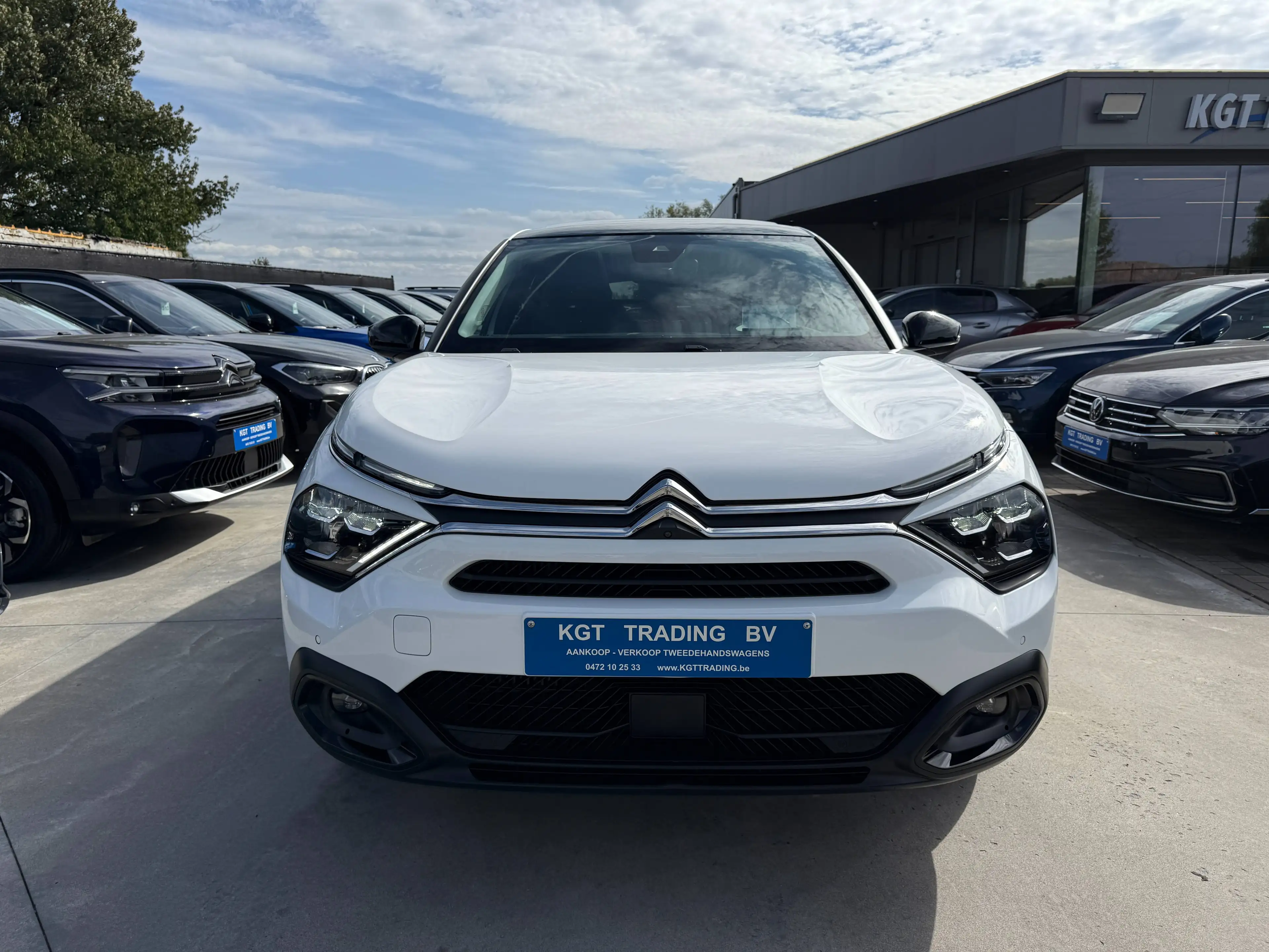 Citroen C4 1.2i 130PK 5-DEURS AUTOMAAT NAVIGATIE LEDER 360 CAMERA OPENDAK HEAD-UP CARPLAY — photo 2