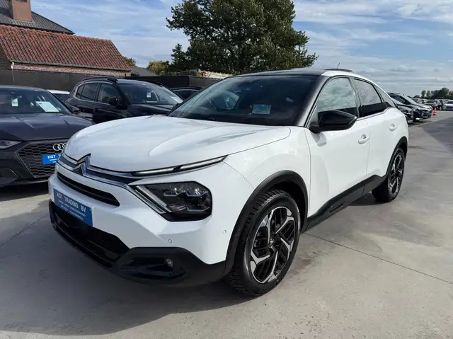 Citroen C4 view 9
