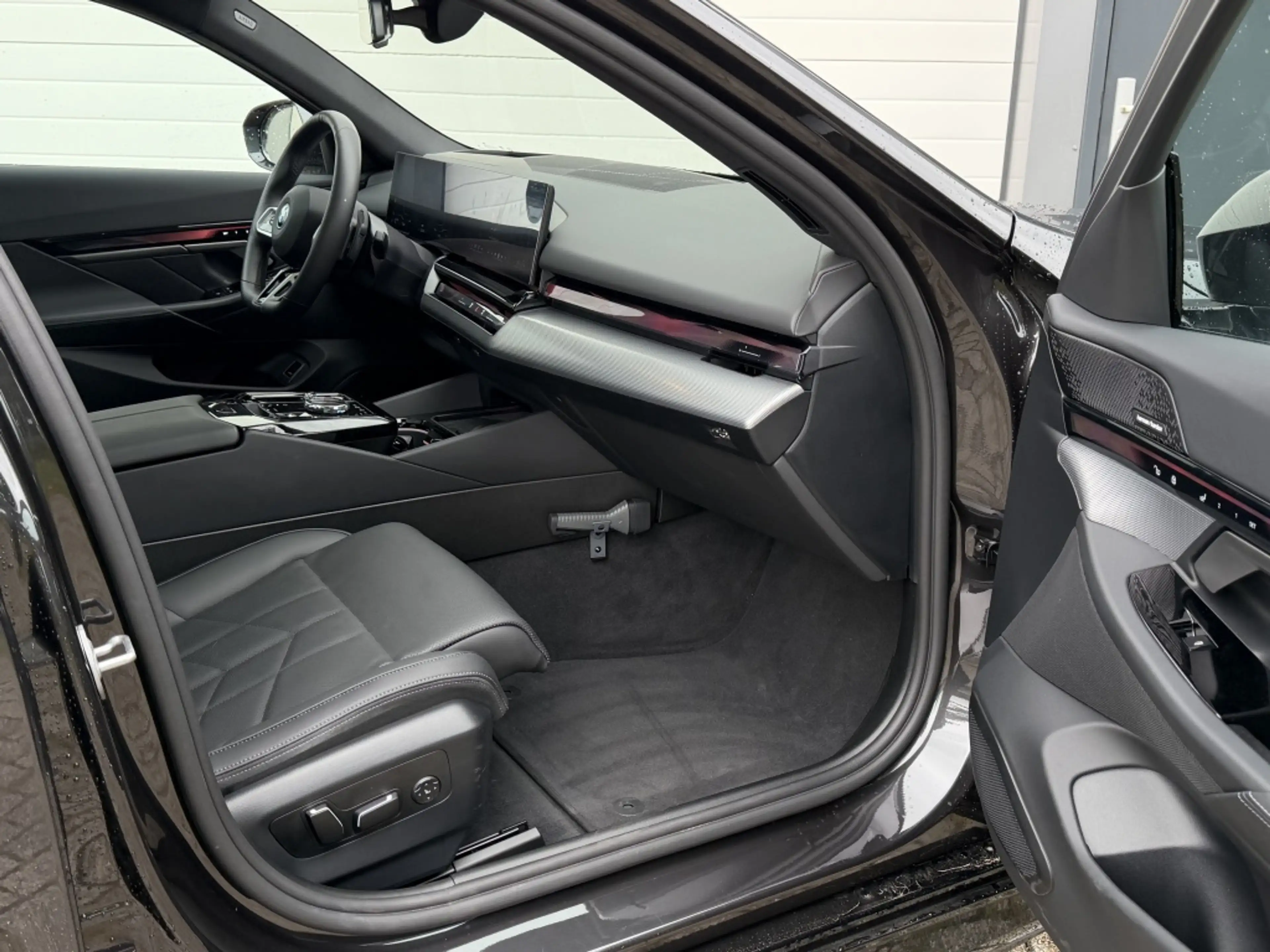 BMW 530 5-Serie (G60) 530e 299pk Aut M Sport Edition — photo 20