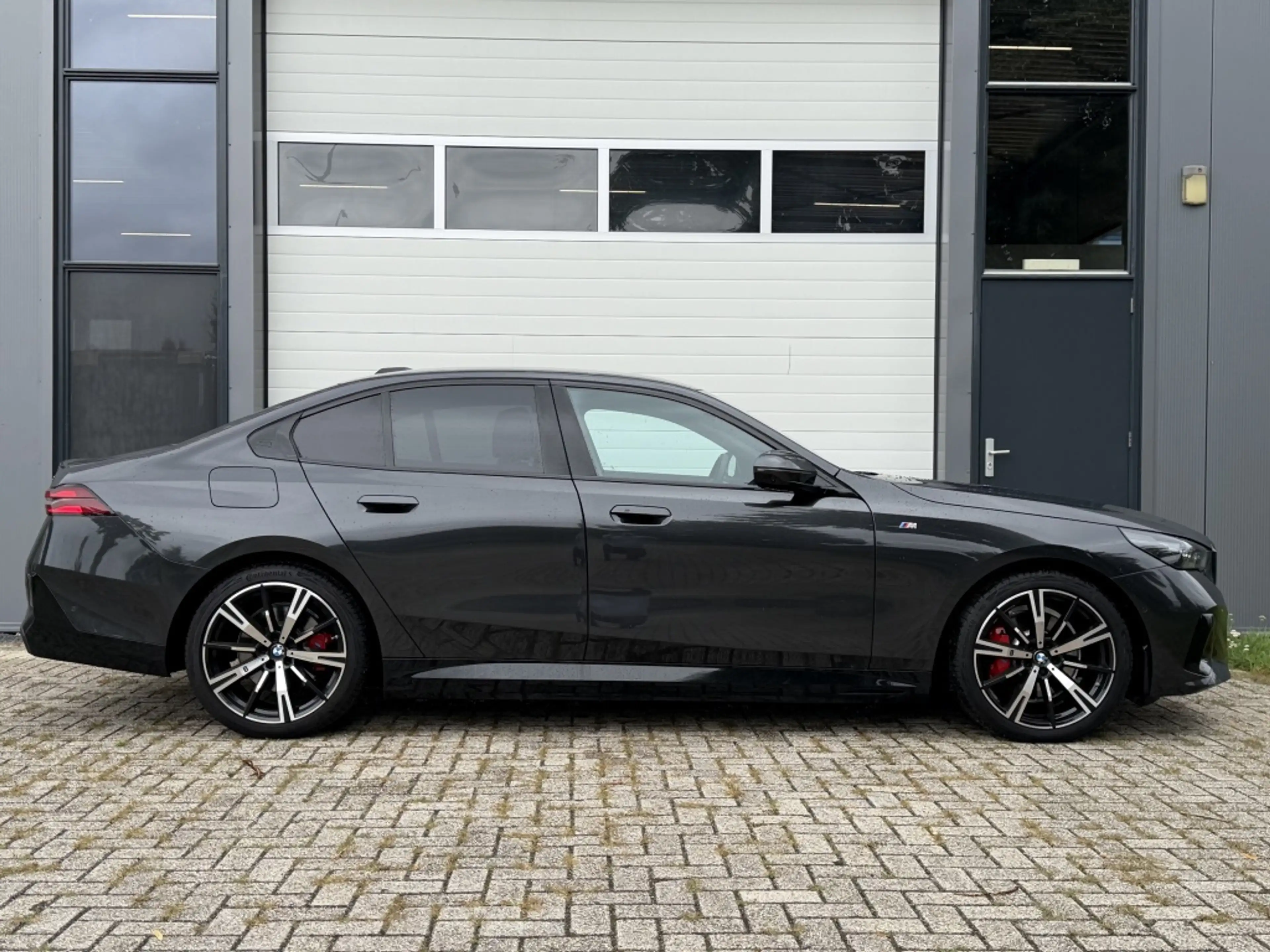 BMW 530 5-Serie (G60) 530e 299pk Aut M Sport Edition — photo 4