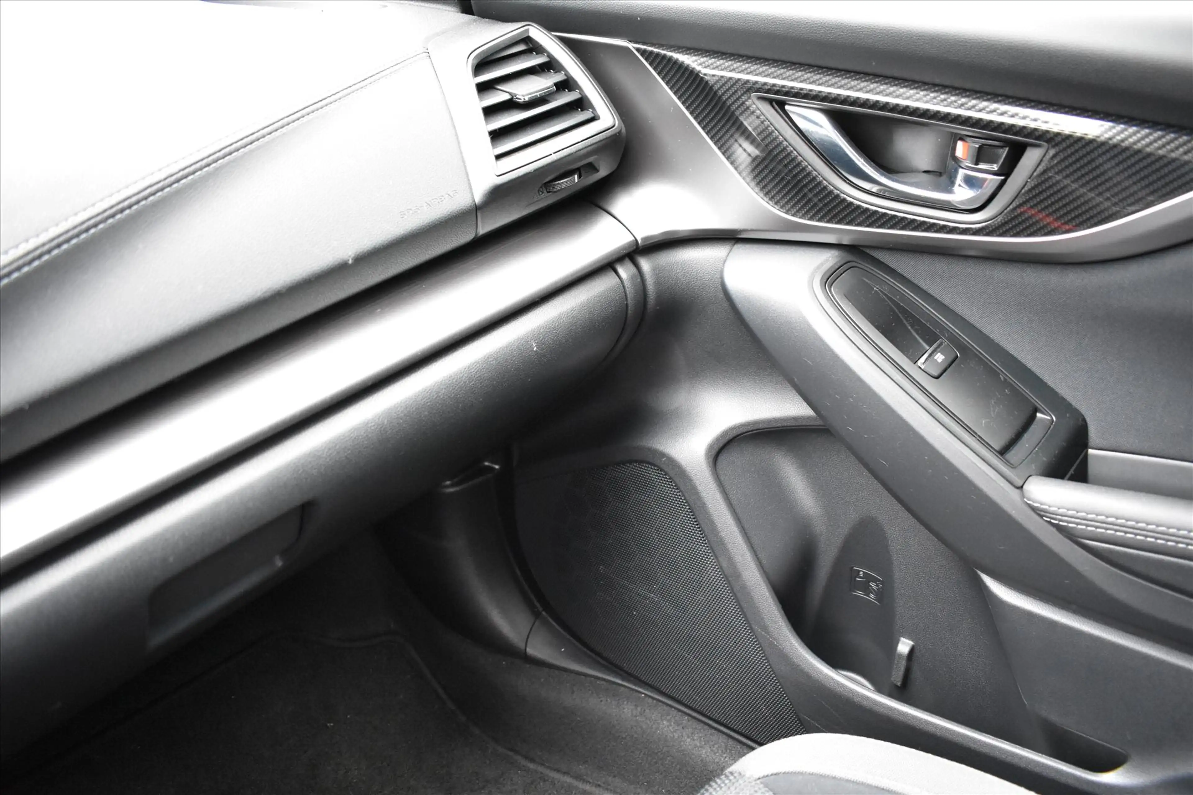 Subaru Impreza 1.6i 115 pk CVT Luxury,Navi,Led, Camera — photo 14