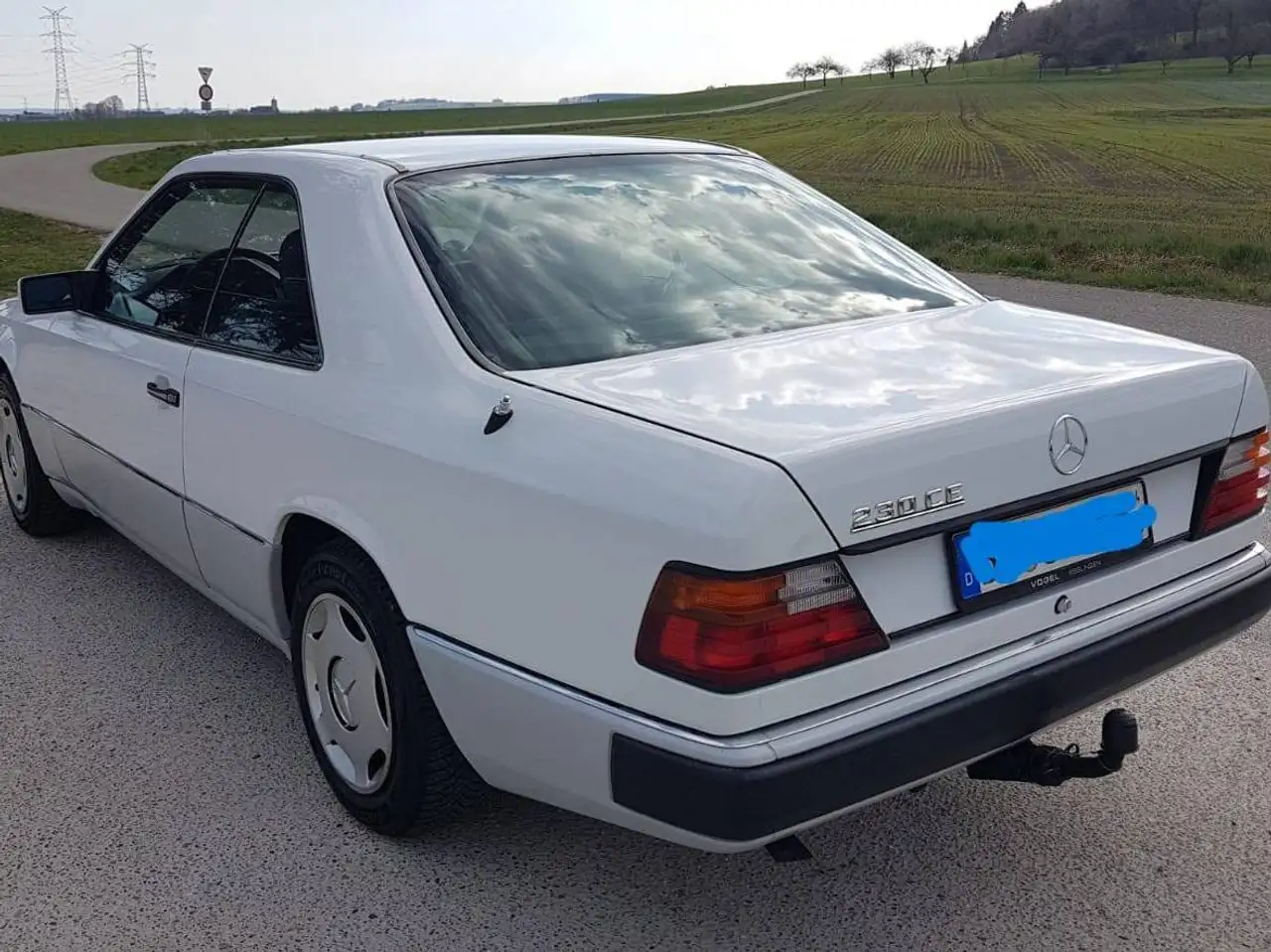 Mercedes-Benz CE 230 Oldtimer CE 230 124 C 132 PS Automatik, foto 3