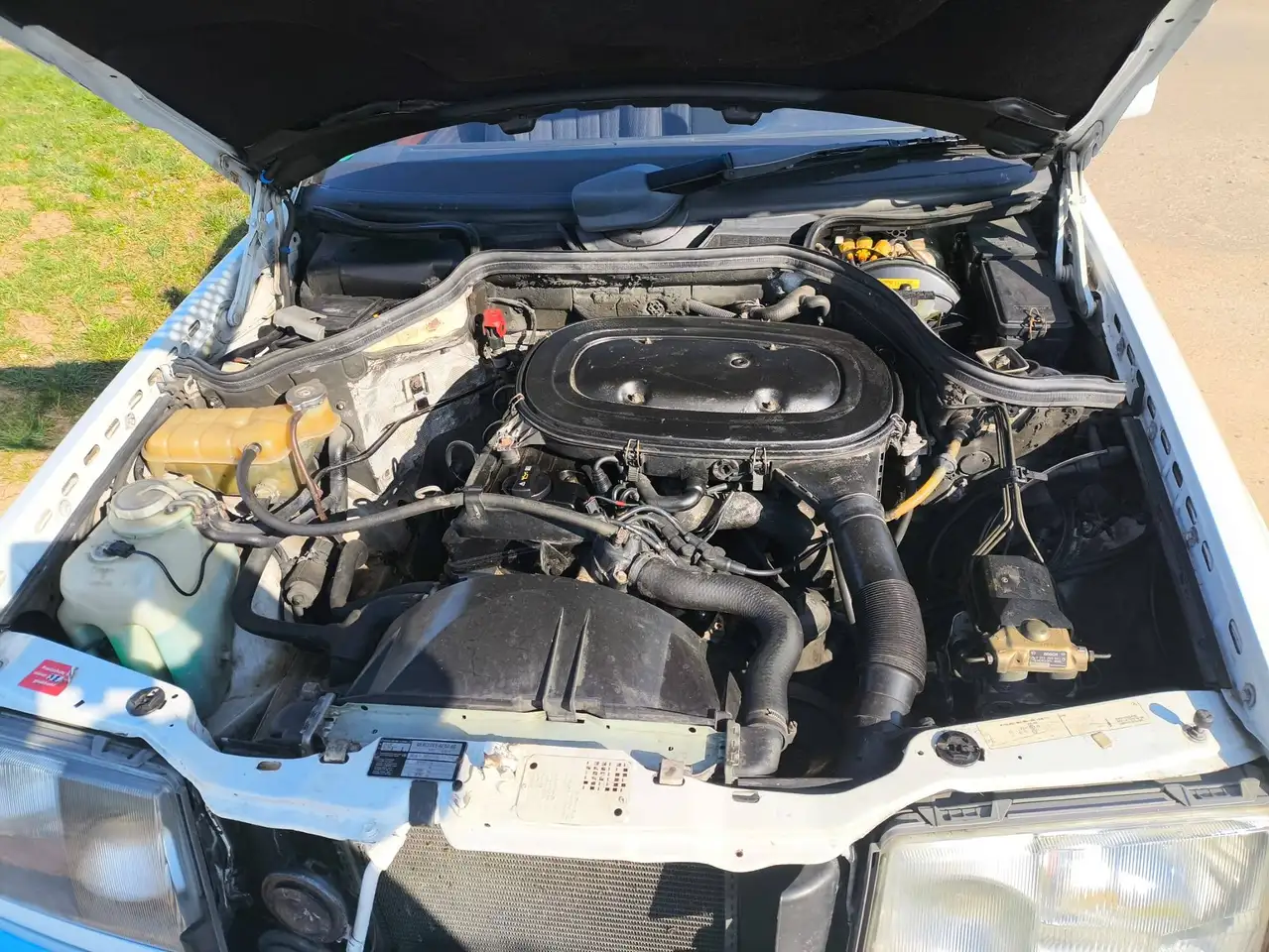 Mercedes-Benz CE 230 Oldtimer CE 230 124 C 132 PS Automatik, foto 7