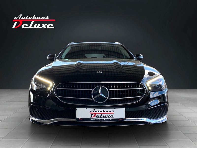 Mercedes-Benz E 300 T de AVANTGARDE NAVI-KAMERA-WIDESCREEN — photo 2