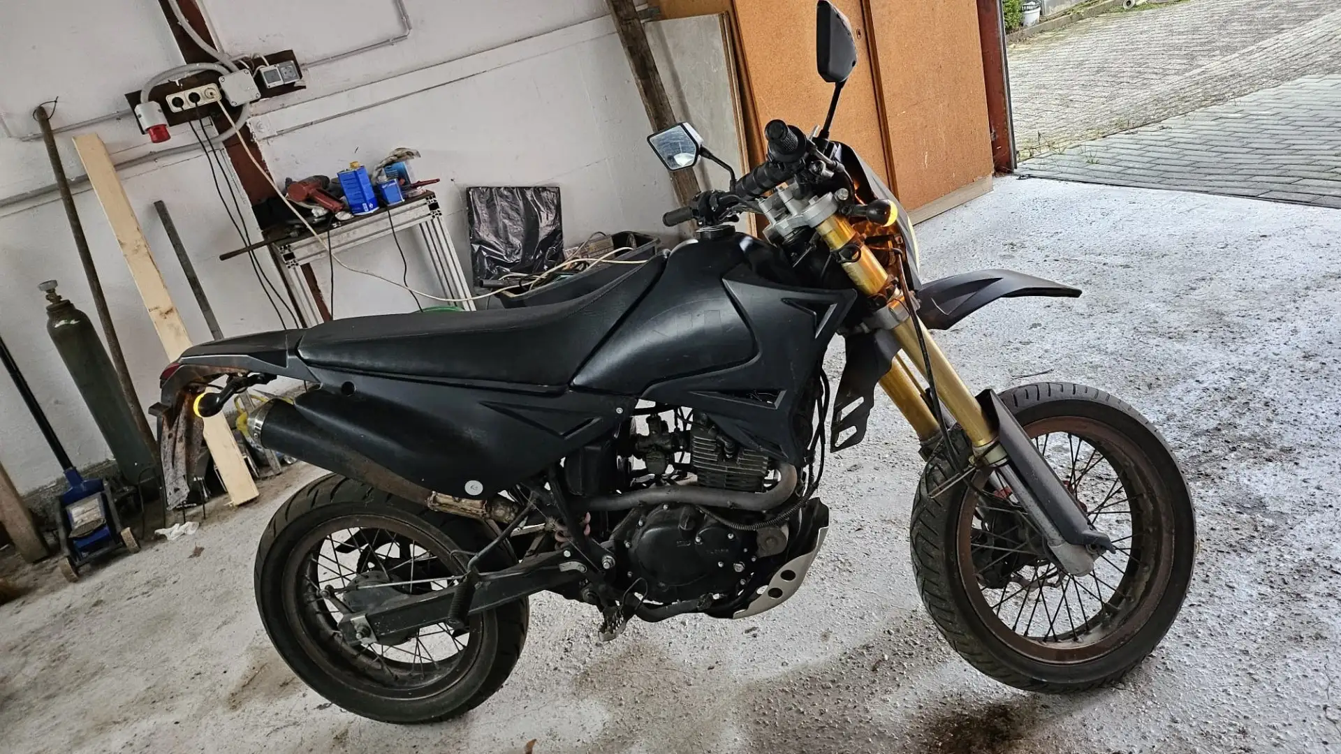 Kreidler Supermoto 125 Schwarz - 1