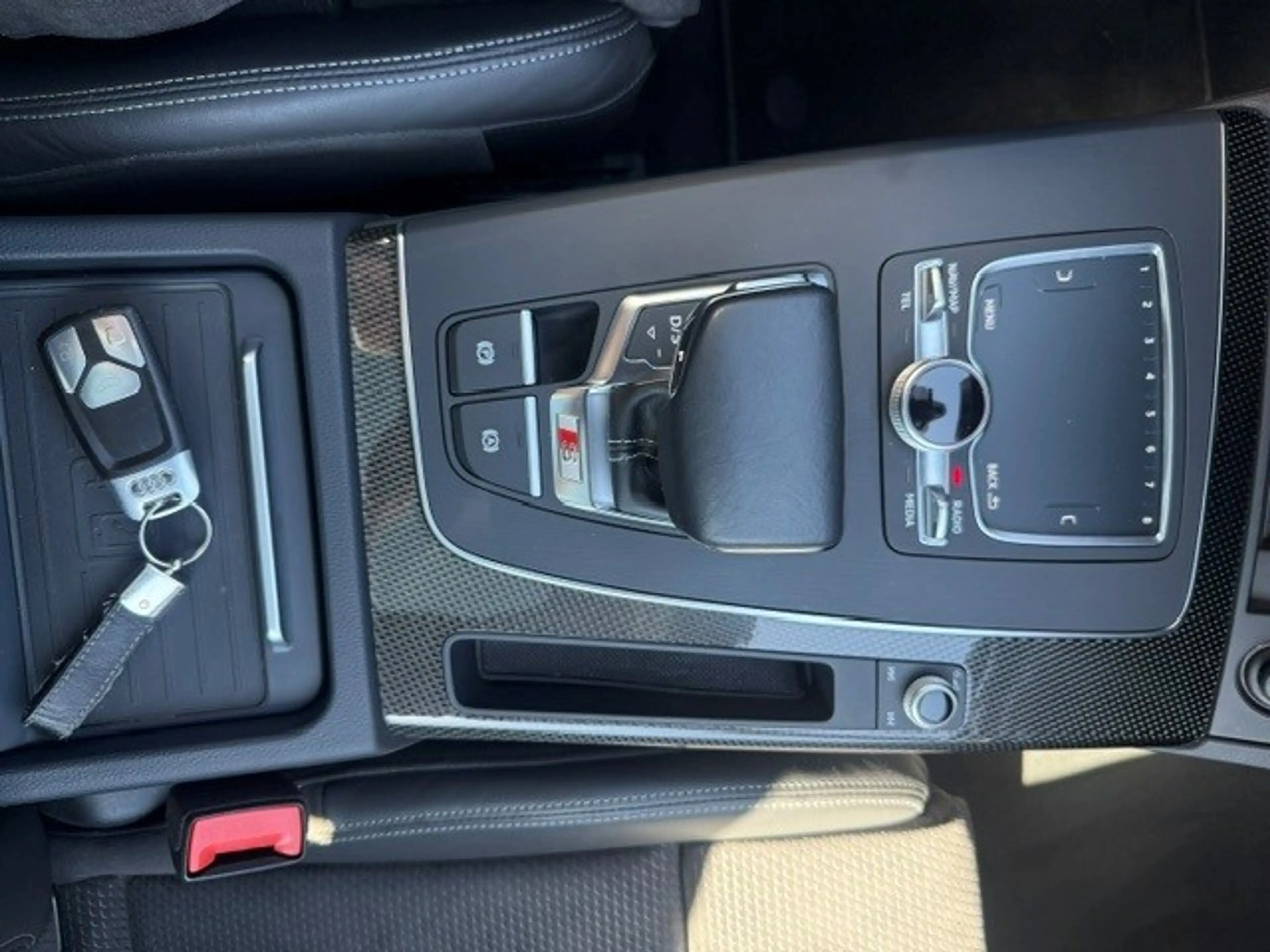 Audi SQ5 3.0 TFSI SQ5 quattro Pro Line Plus Carplay Pano Vi — photo 15