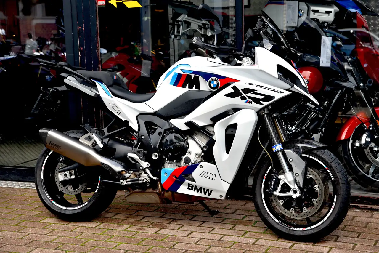 BMW S 1000 XR