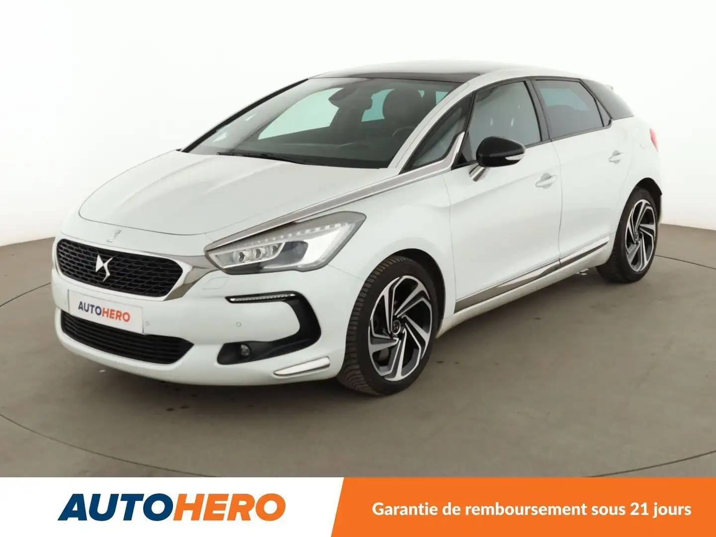 DS Automobiles DS 5 2.0 Blue-HDi So Chic BV6 Fehér - 1