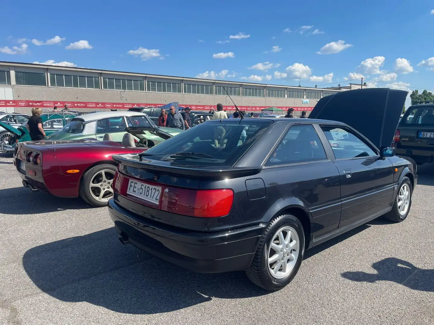 Audi 80 2.0 E cat. Negru - 1