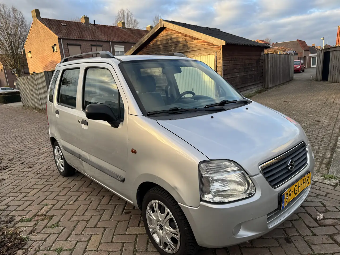 Suzuki Wagon R+ 1.3 GL - 1