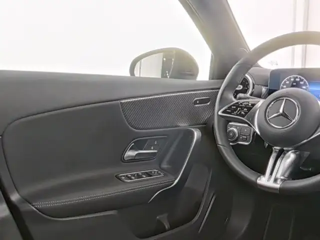 Mercedes-Benz A-Class view 7