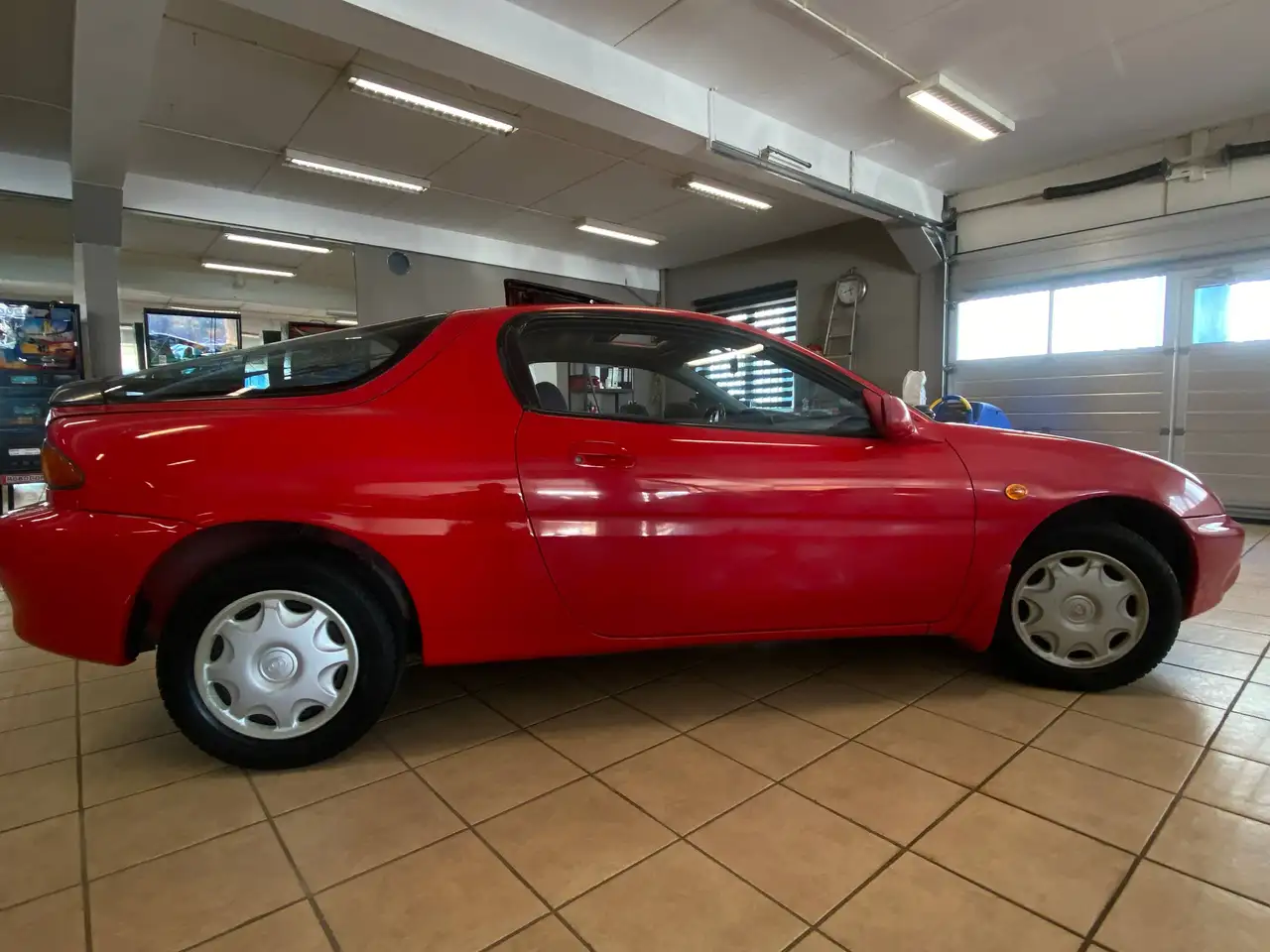 Mazda MX-3 1.6, foto 6