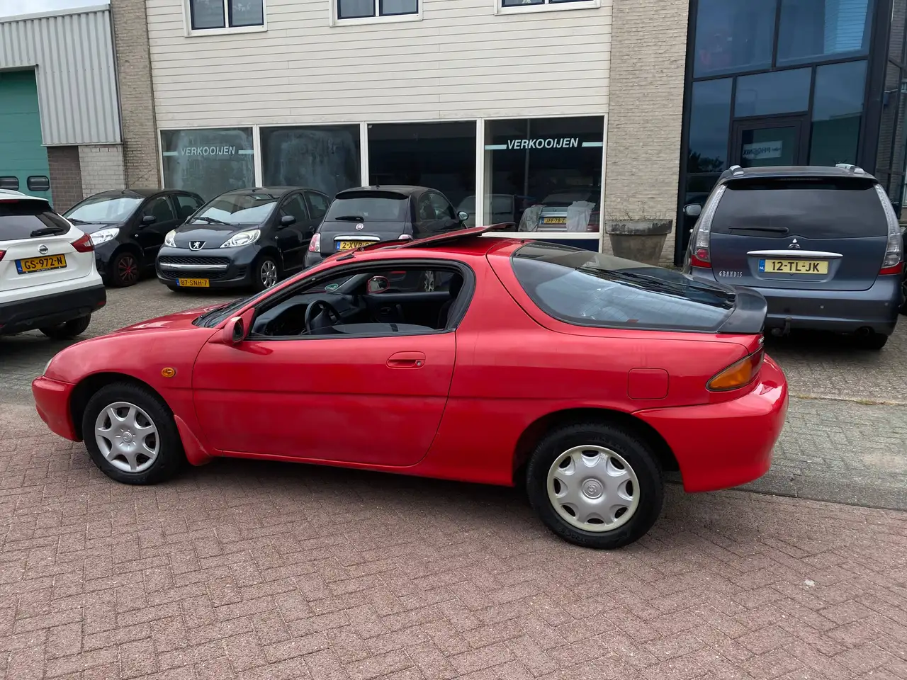 Mazda MX-3 1.6, foto 2